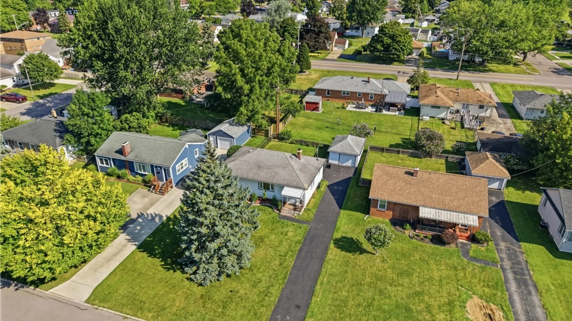 Property at 249 Boncroft Drive, West Seneca, NY 14224 28