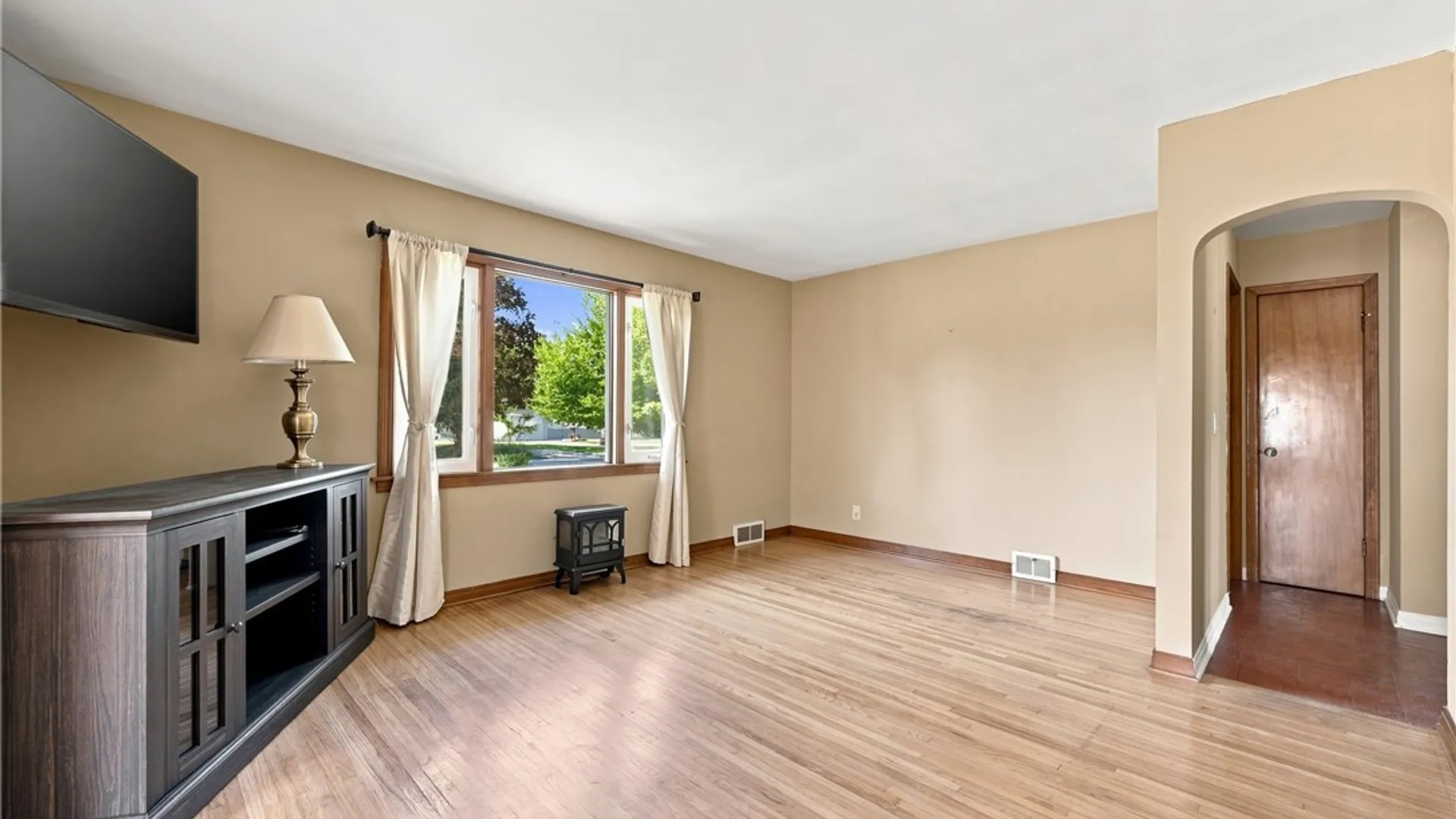 Property at 249 Boncroft Drive, West Seneca, NY 14224 8