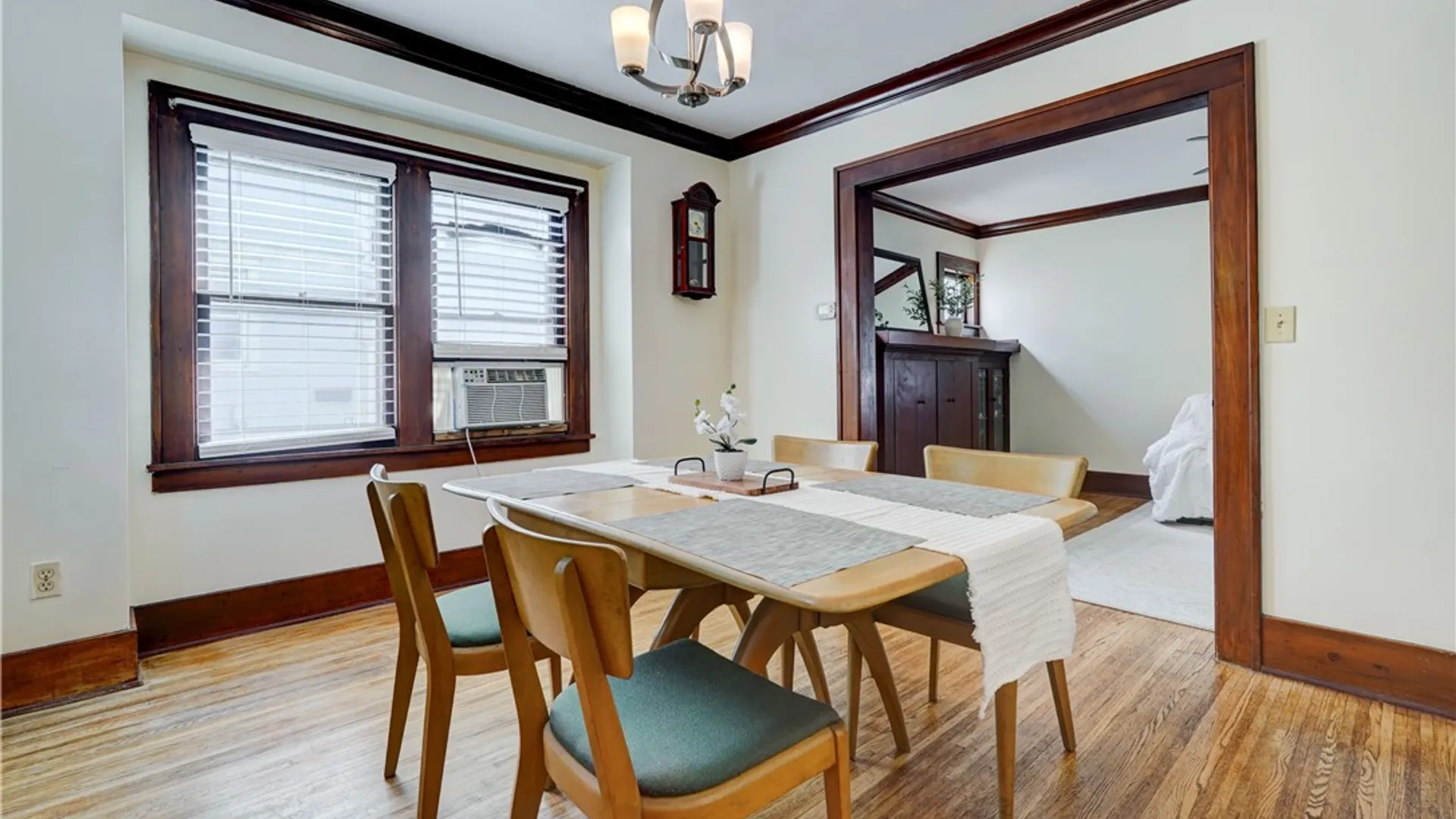 Property at 160 Marion Street, Rochester, NY 14610 11