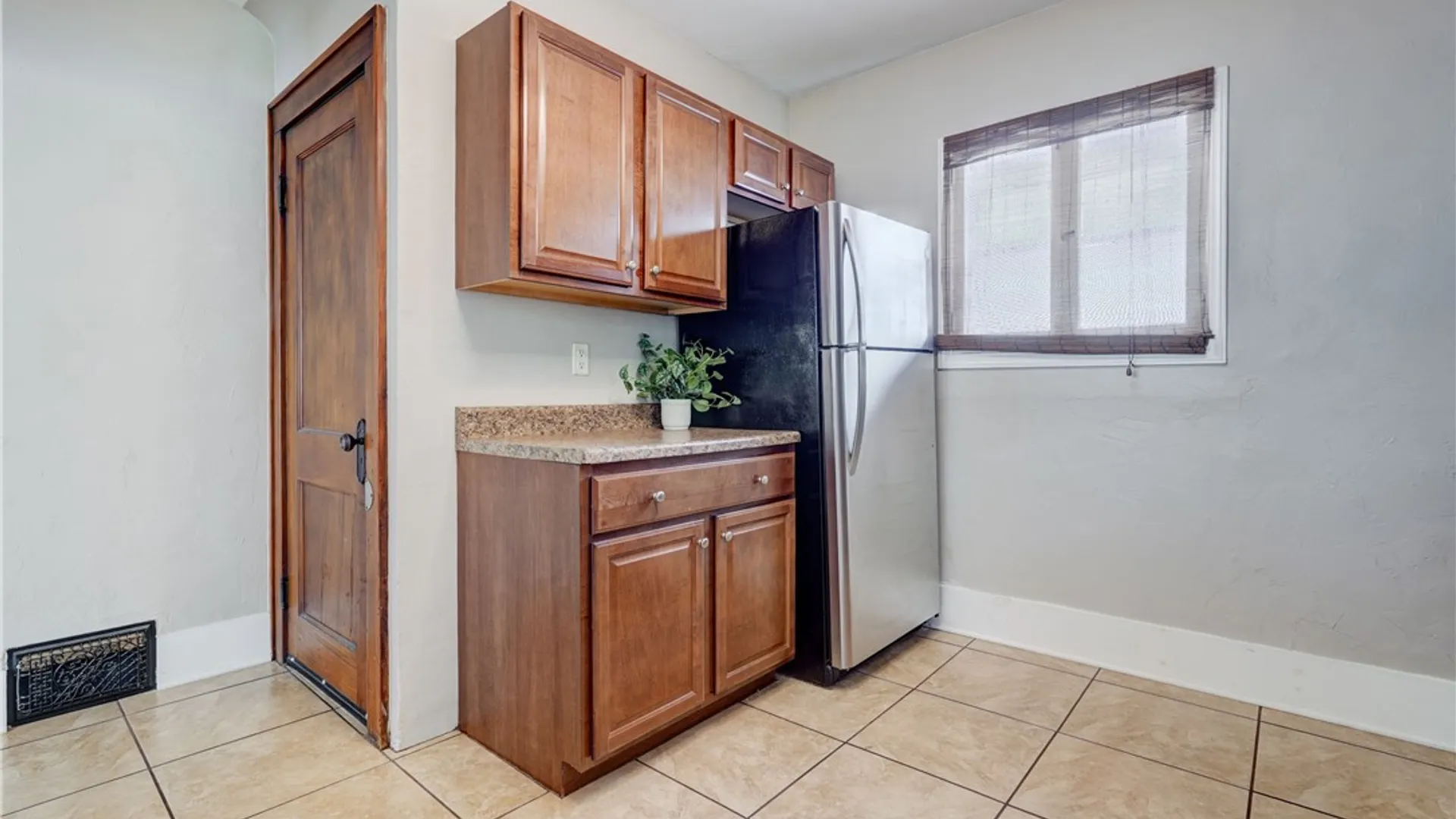 Property at 160 Marion Street, Rochester, NY 14610 13