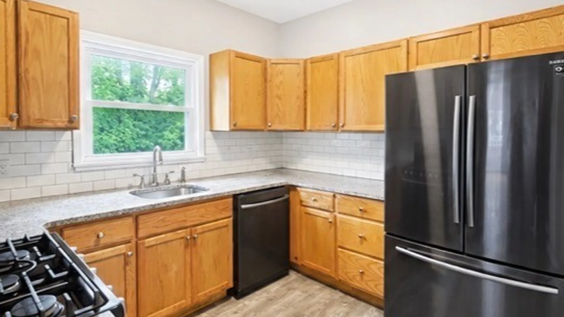 Property at 83 Parkwood Avenue, Tonawanda, NY 14217 9