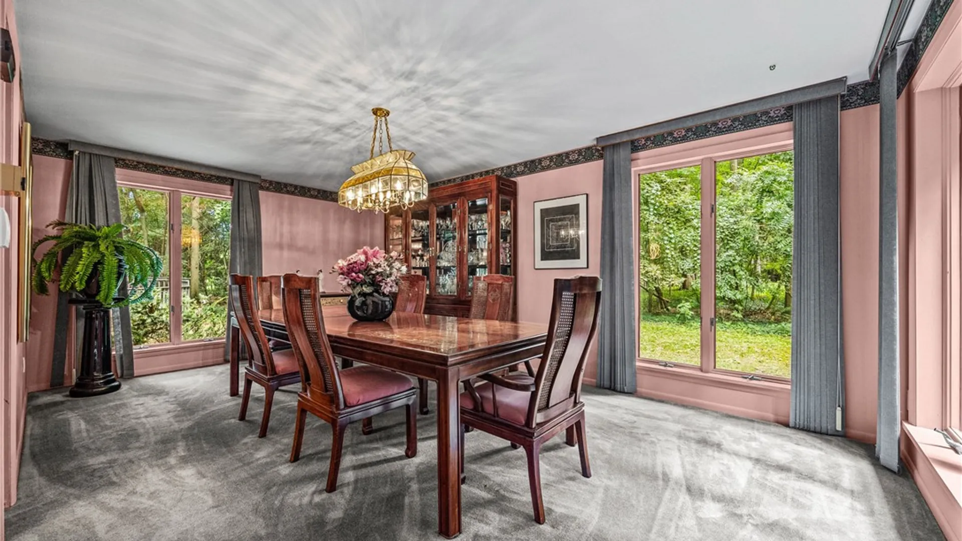 Property at 50 Harwood Lane, Pittsford, NY 14445 23