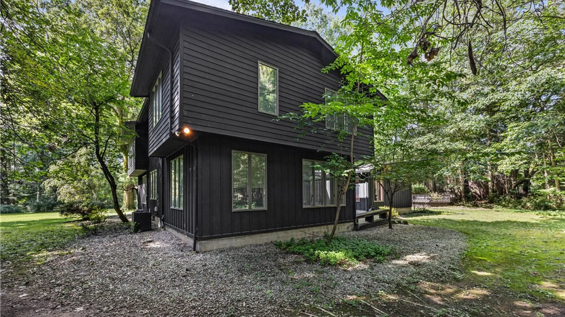Property at 50 Harwood Lane, Pittsford, NY 14445 33