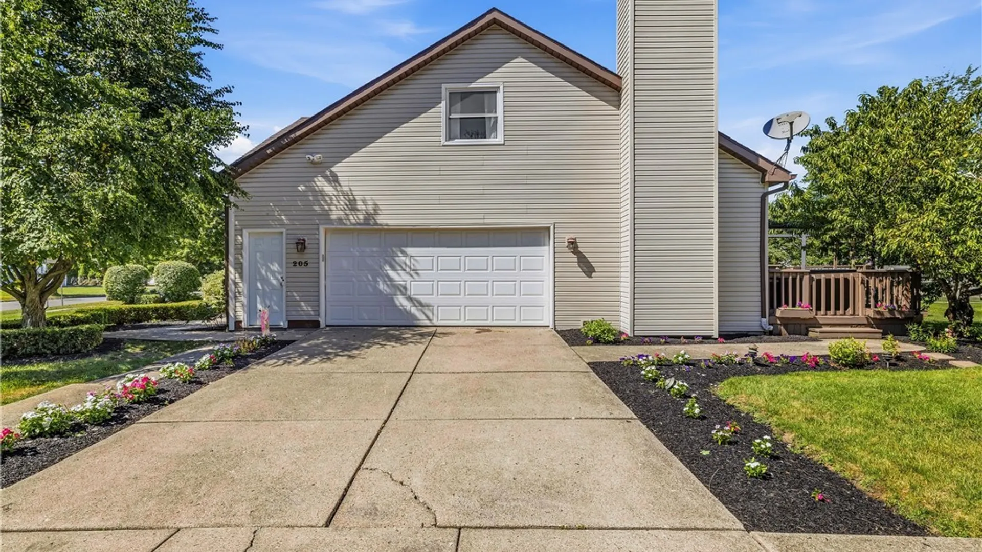 Property at 205 Enchanted Forest, Lancaster, NY 14043 3