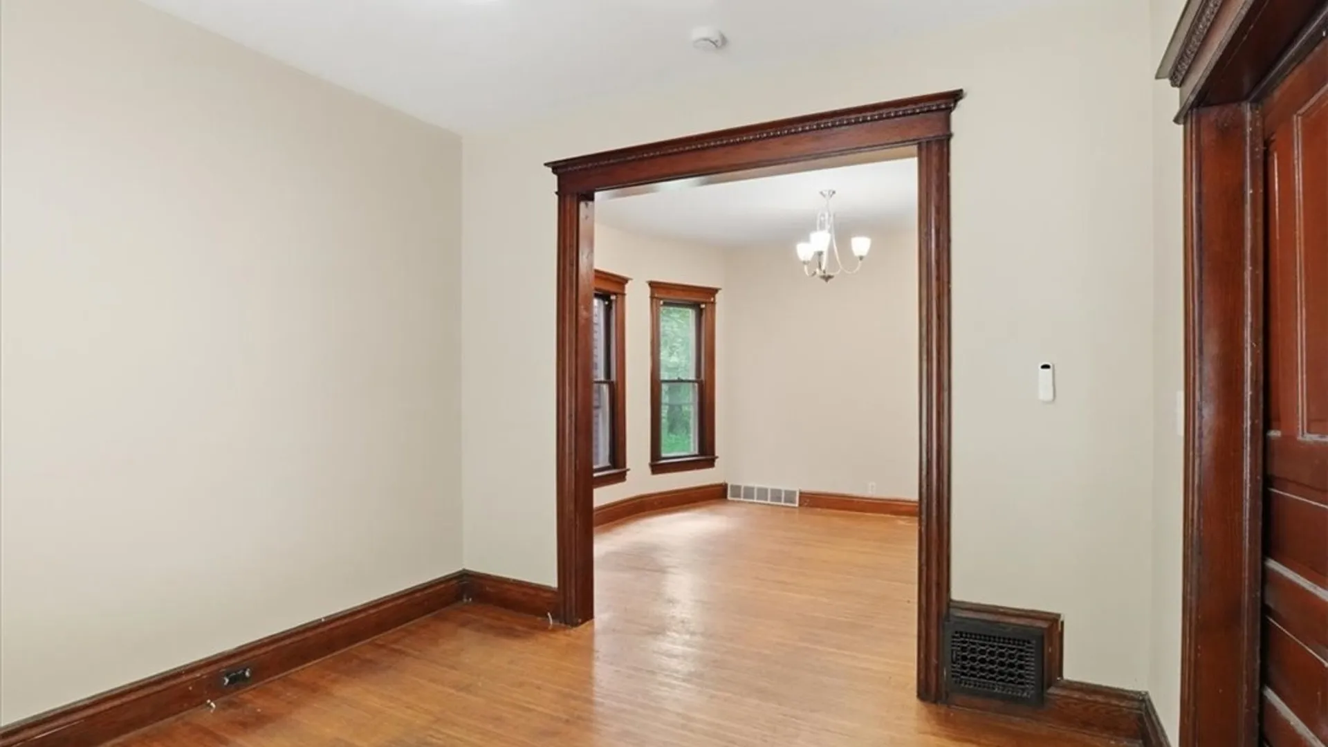Property at 112 Fairfield Avenue, Buffalo, NY 14214 6