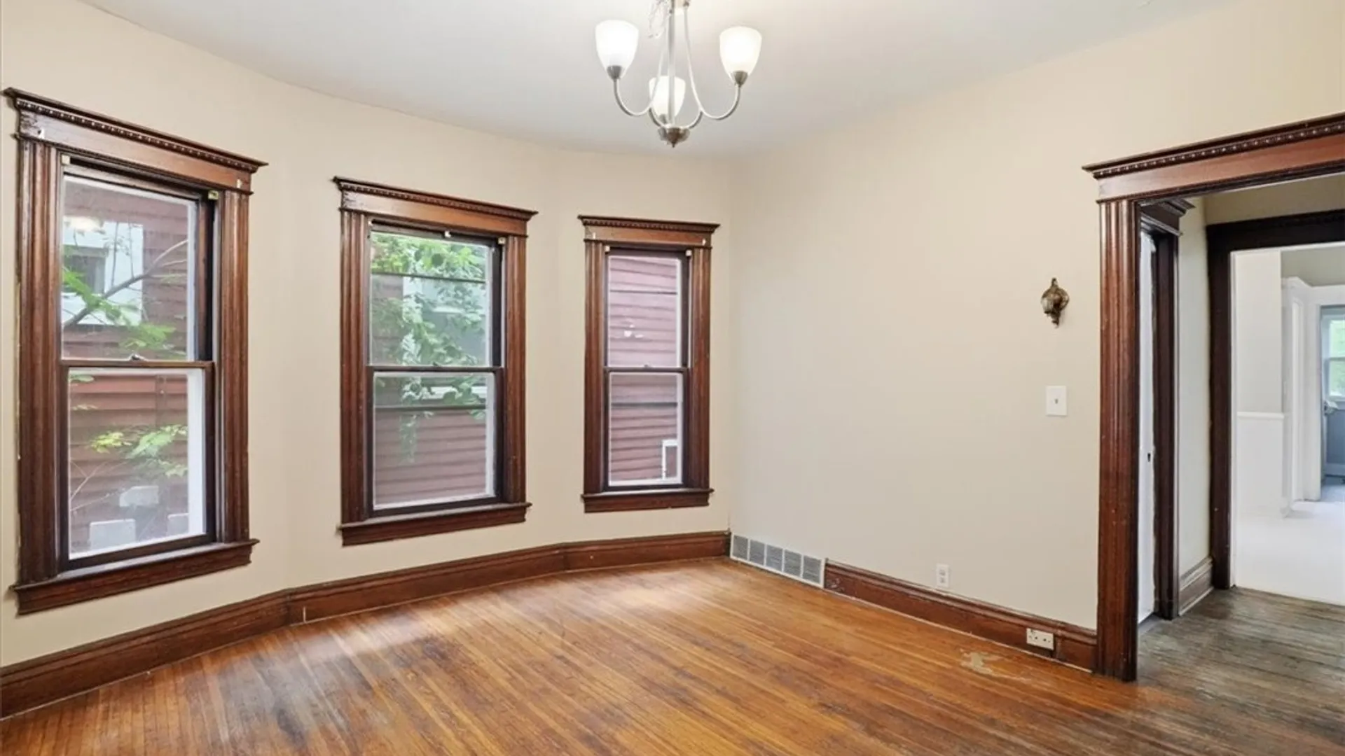Property at 112 Fairfield Avenue, Buffalo, NY 14214 9