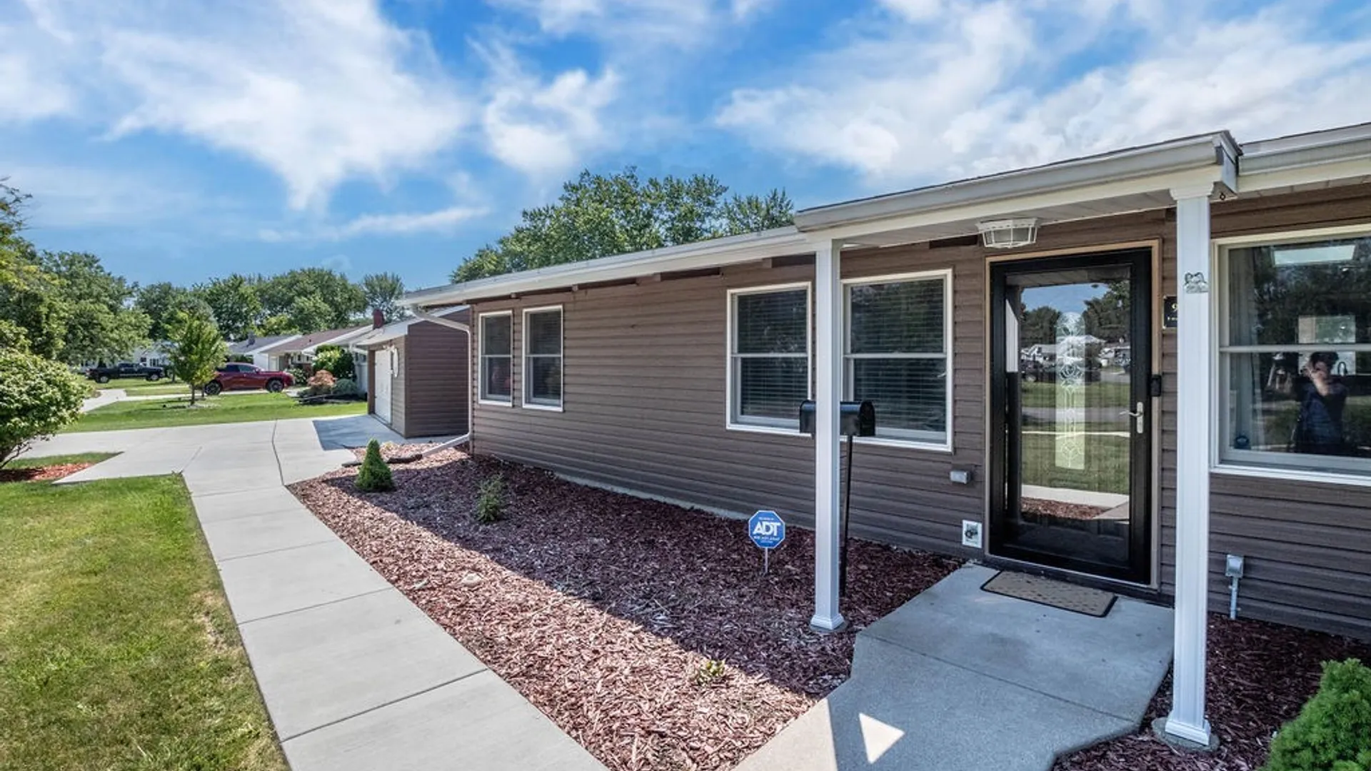Property at 983 Enola Road, Grand Island, NY 14072 3