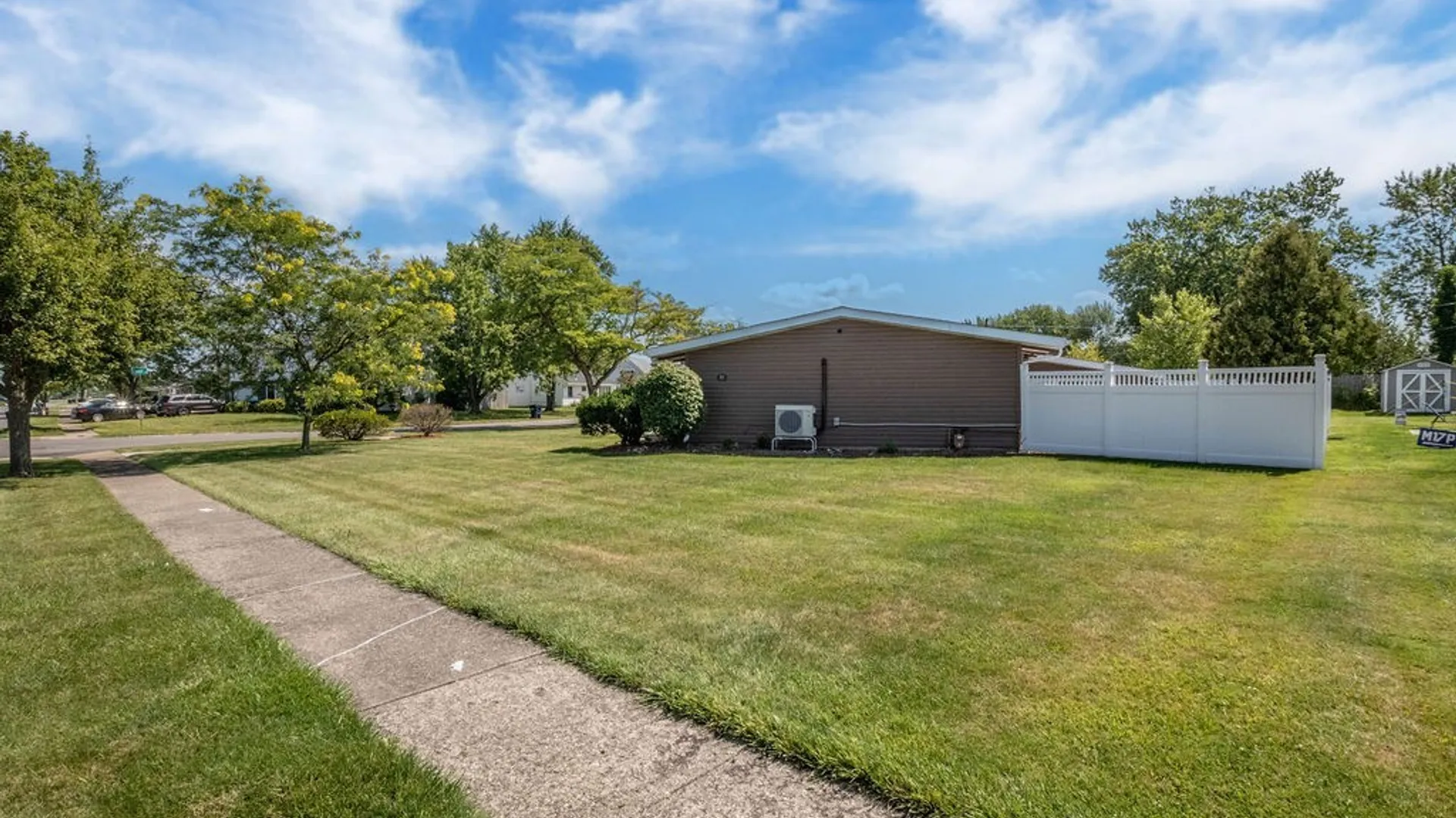Property at 983 Enola Road, Grand Island, NY 14072 45