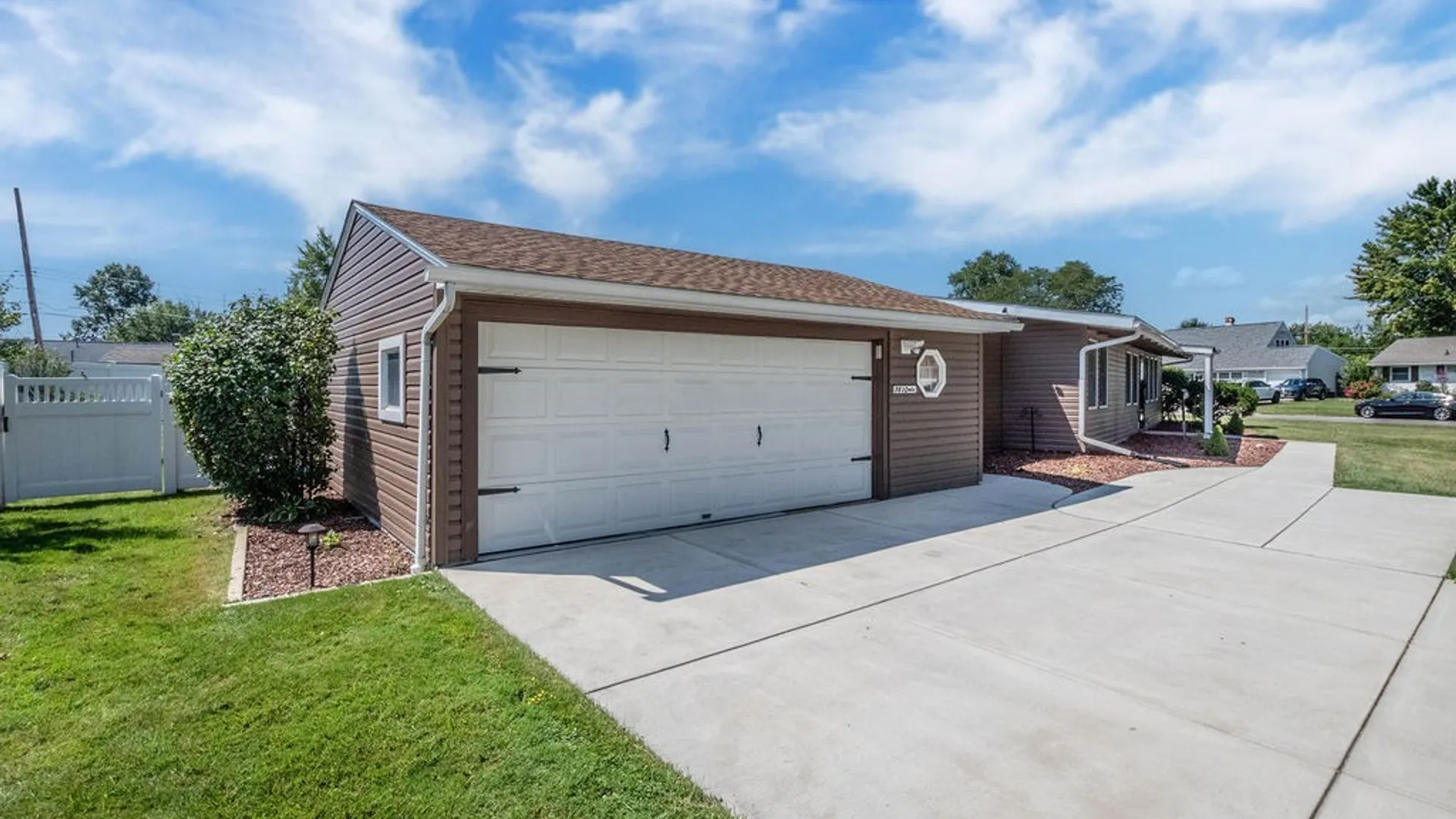 Property at 983 Enola Road, Grand Island, NY 14072 46