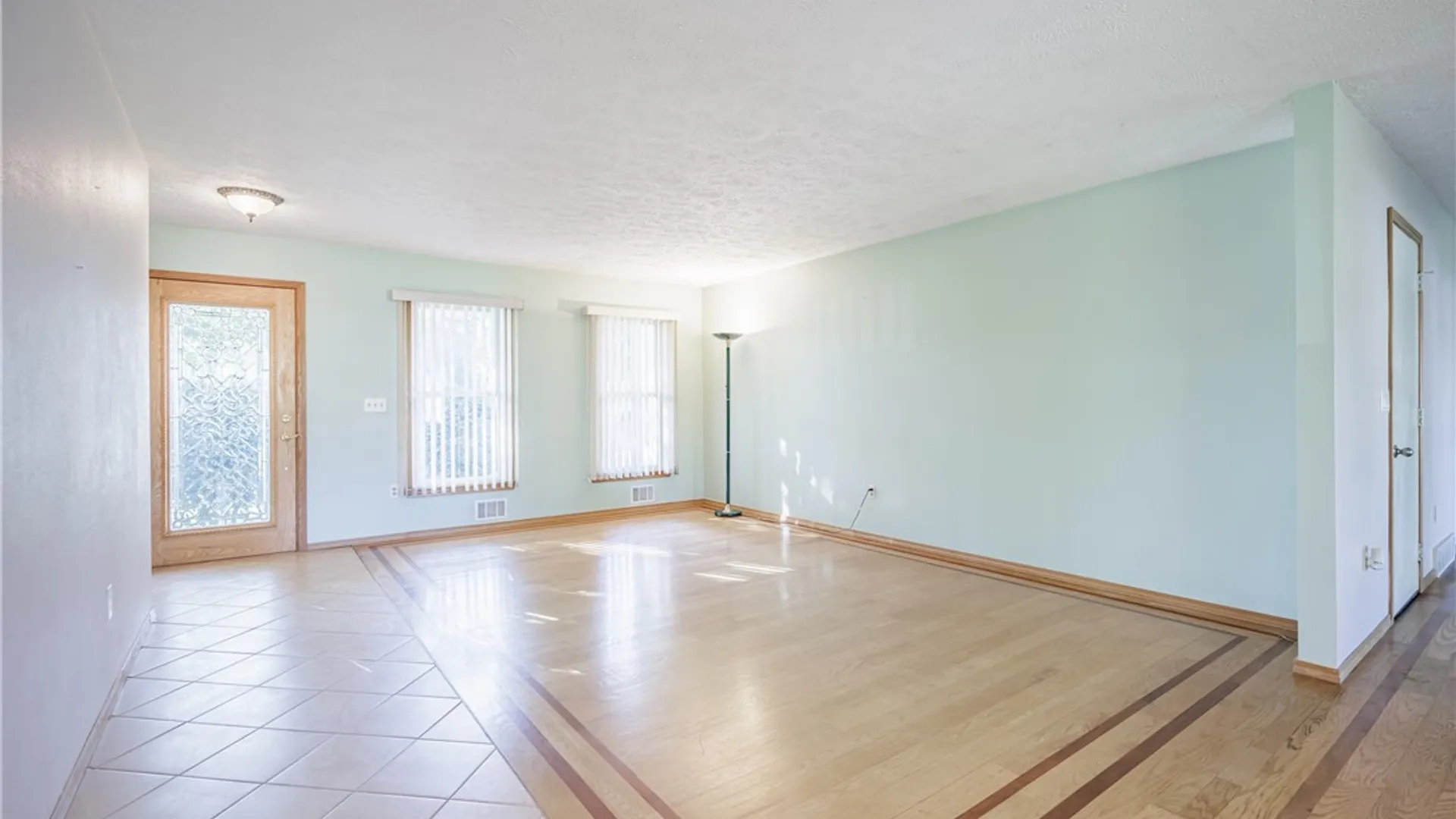 Property at 111 Kinmont Drive, Greece, NY 14612 4