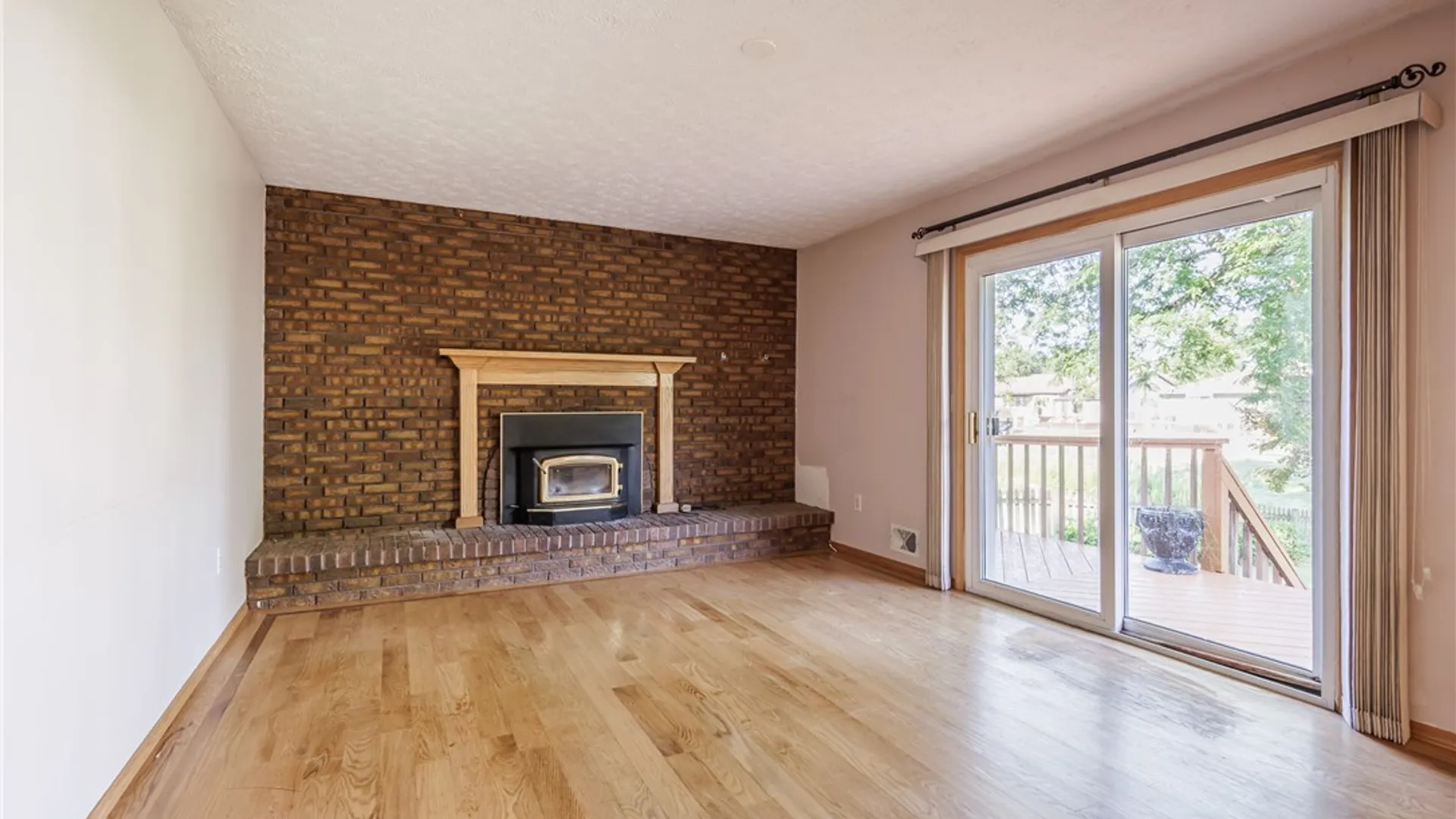 Property at 111 Kinmont Drive, Greece, NY 14612 10