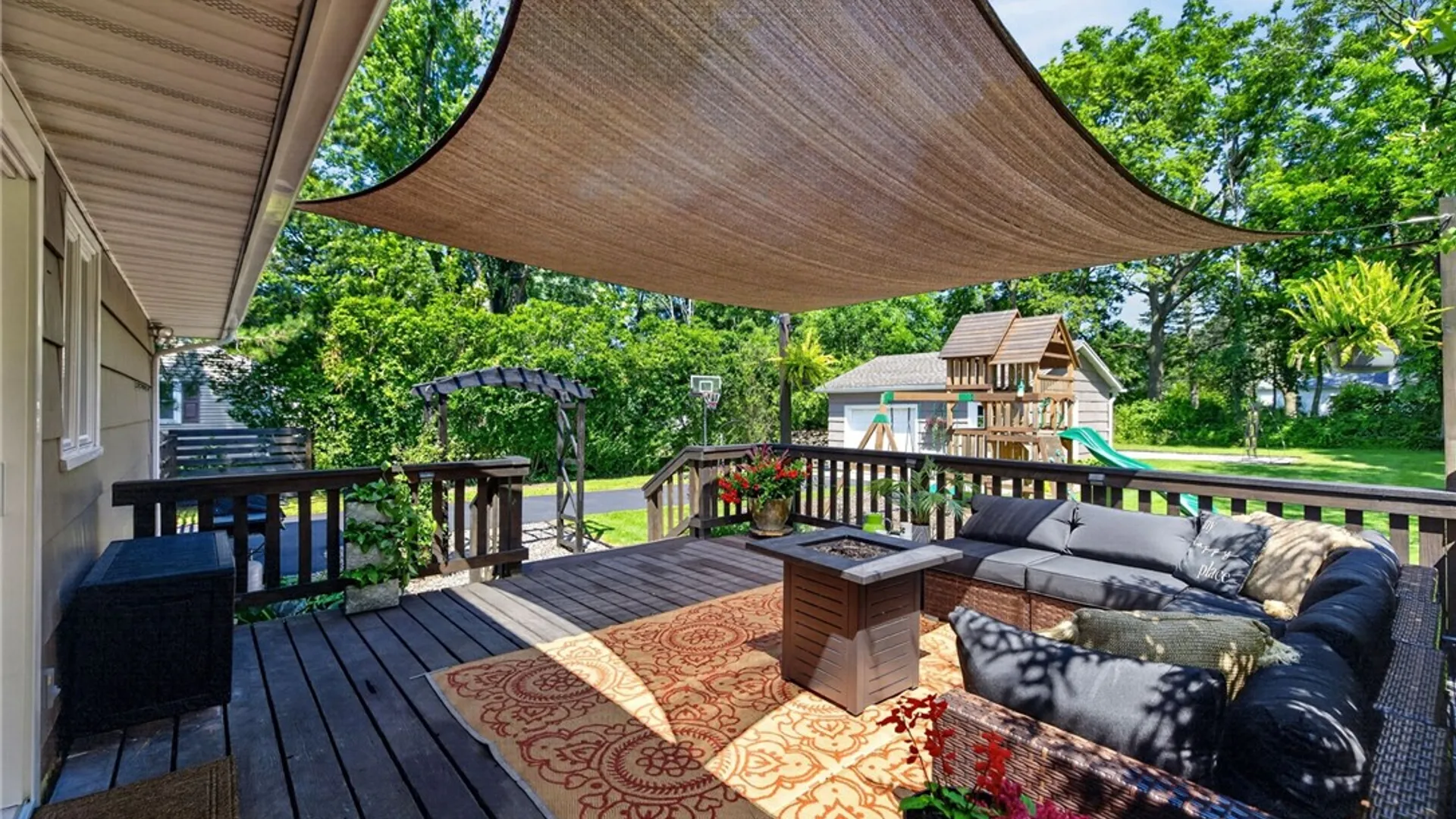 Property at 812 Embury Road, Penfield, NY 14526 41