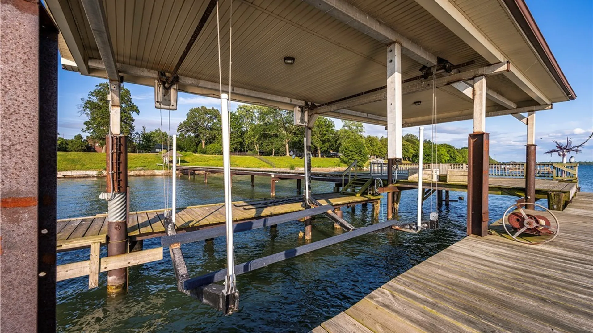 Property at 2196 W Oakfield Road, Grand Island, NY 14072 31