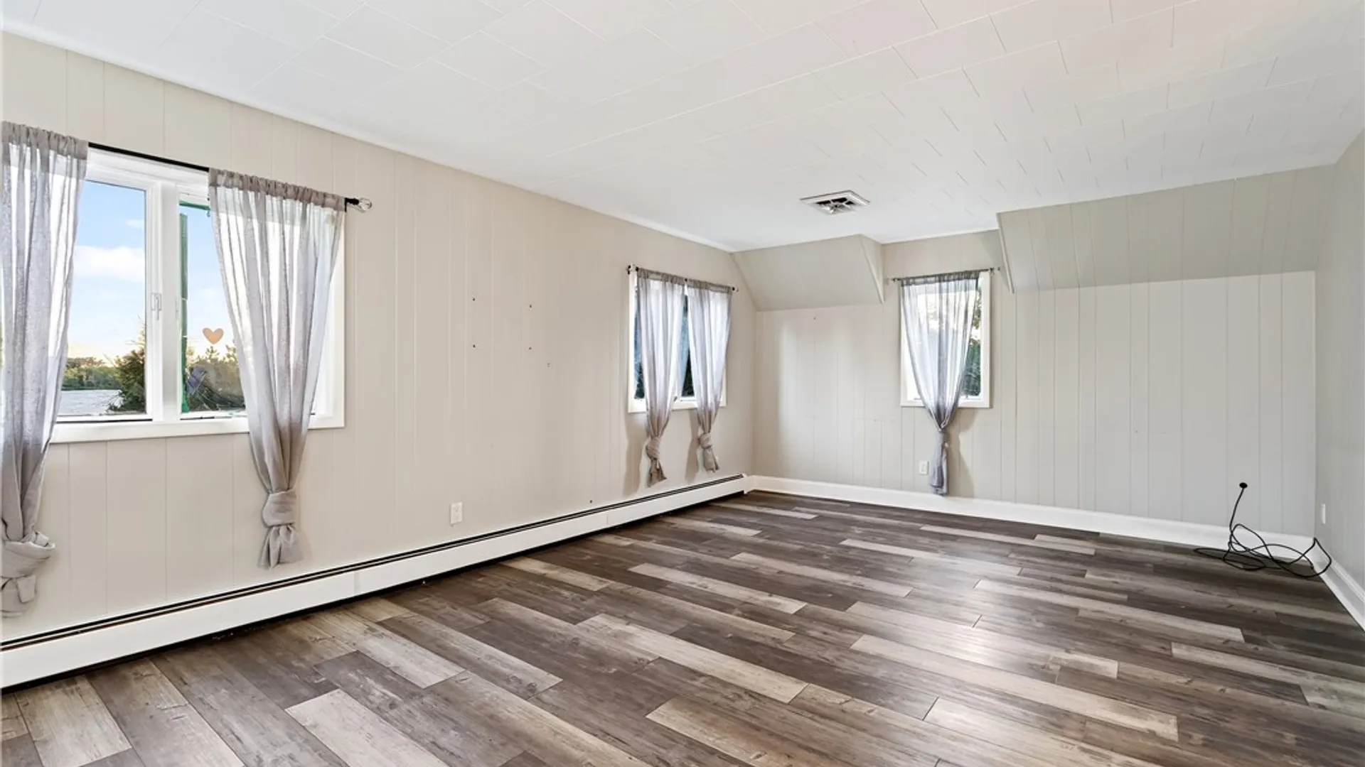Property at 2196 W Oakfield Road, Grand Island, NY 14072 35