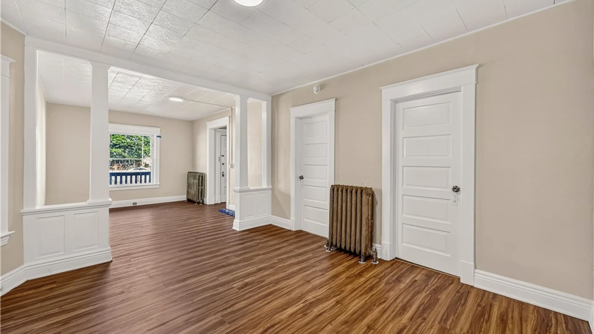 Property at 563 Humboldt Parkway, Buffalo, NY 14208 10