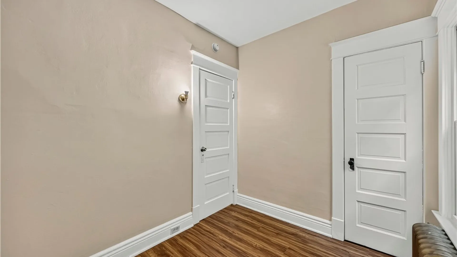 Property at 563 Humboldt Parkway, Buffalo, NY 14208 18