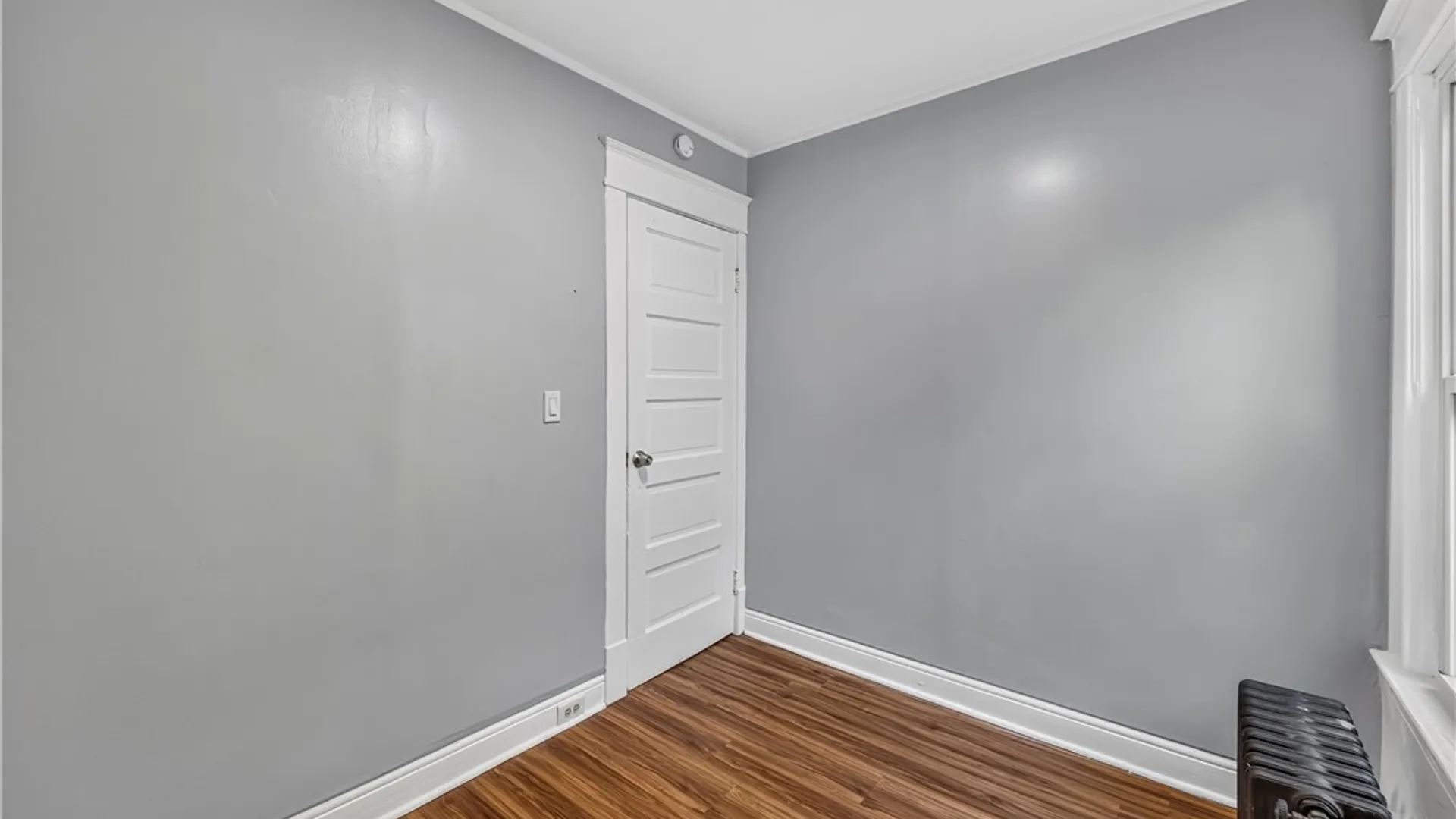 Property at 563 Humboldt Parkway, Buffalo, NY 14208 34
