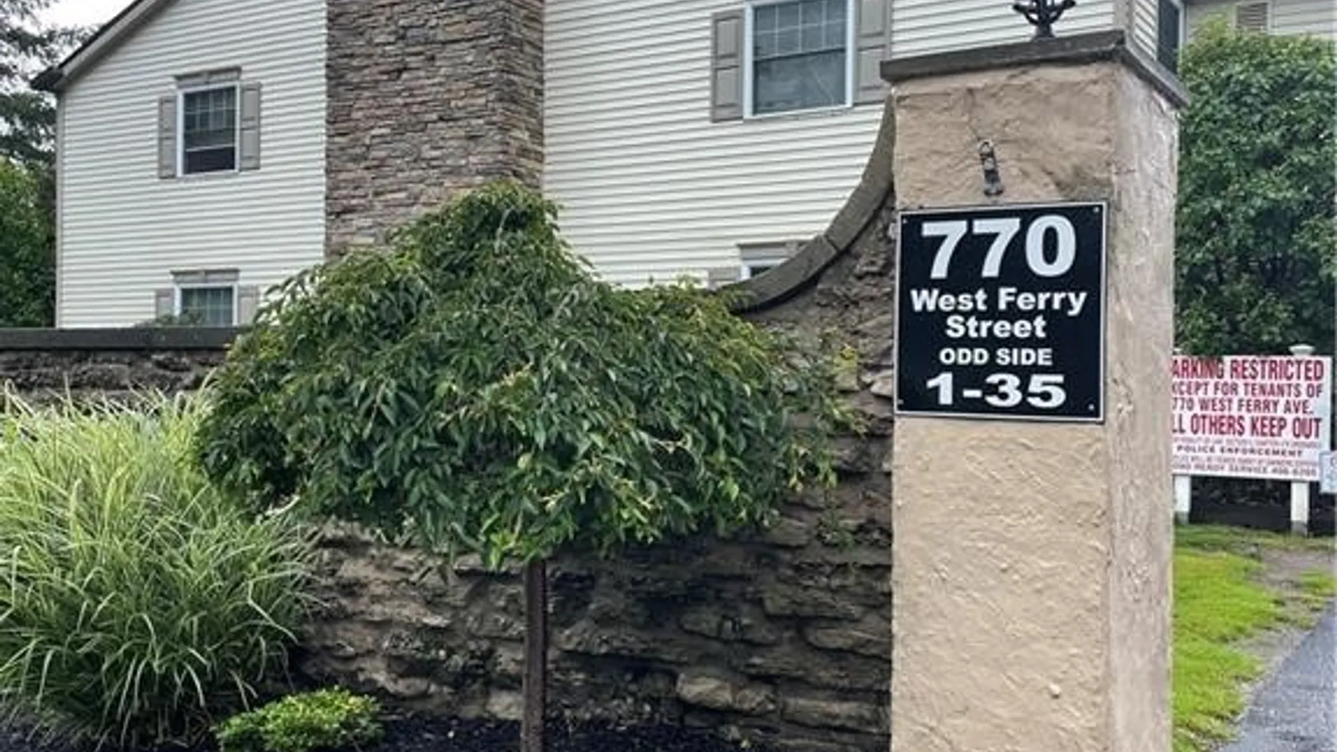 Property at 770 W Ferry Street, Buffalo, NY 14222 3