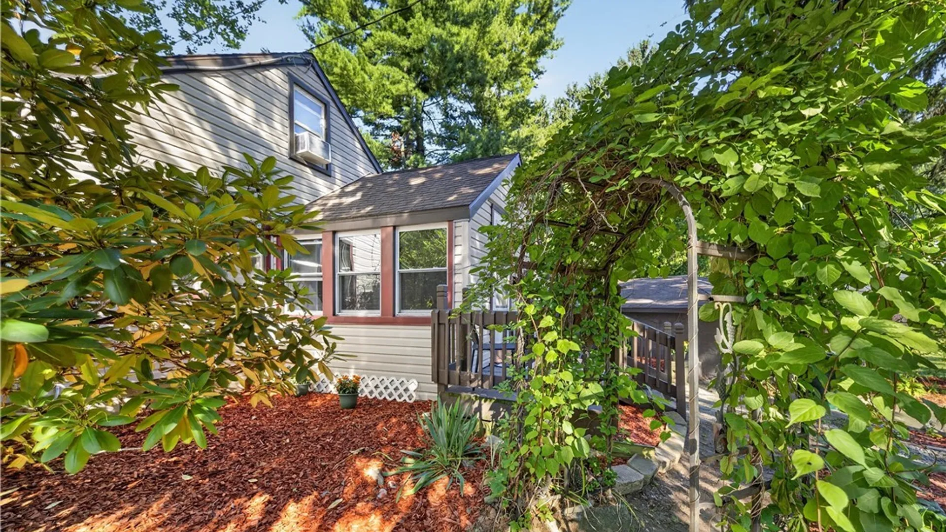 Property at 107 Ivon Drive, Clay, NY 13212 25