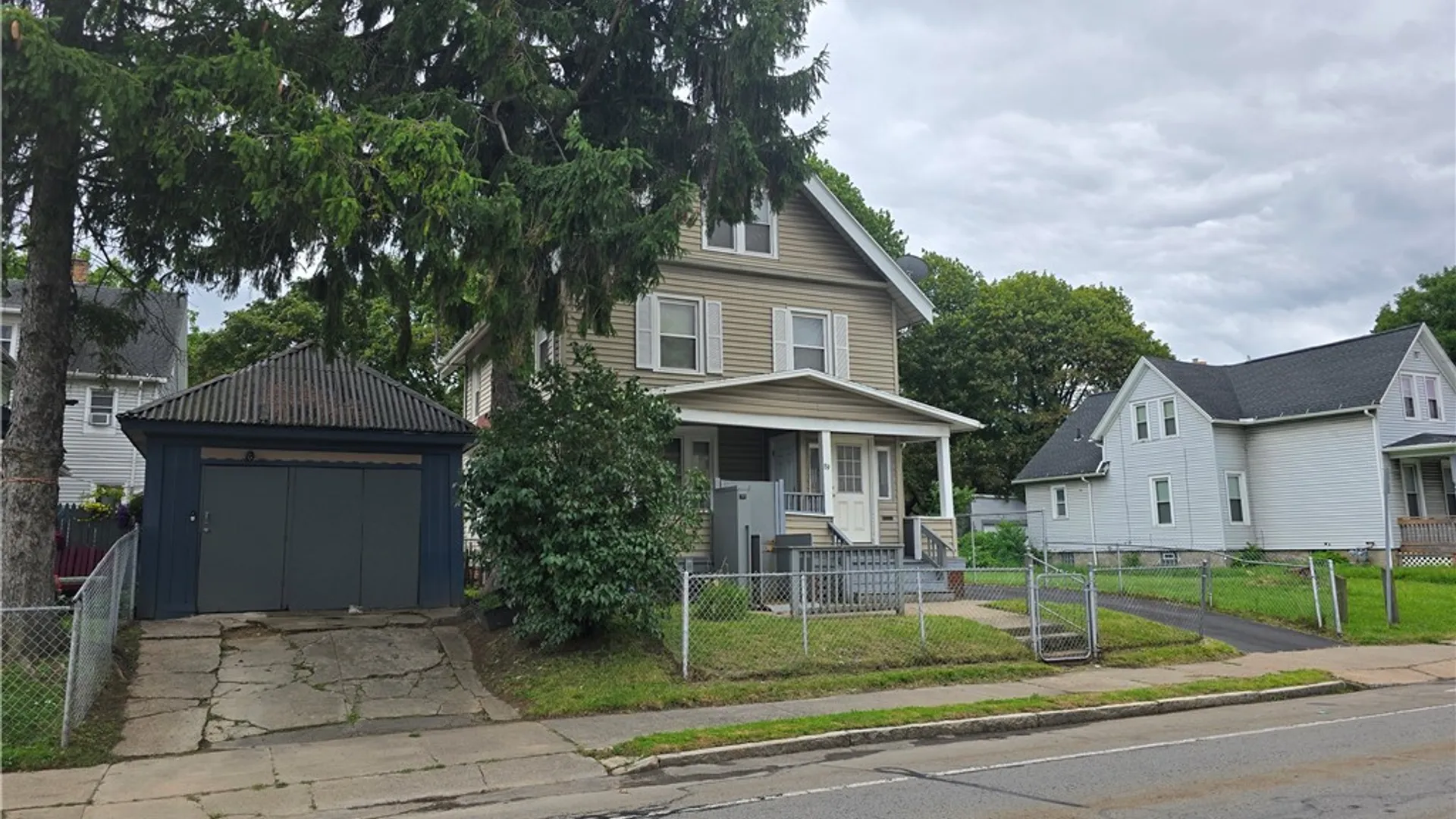 Property at 89 Avenue D, Rochester, NY 14621 23