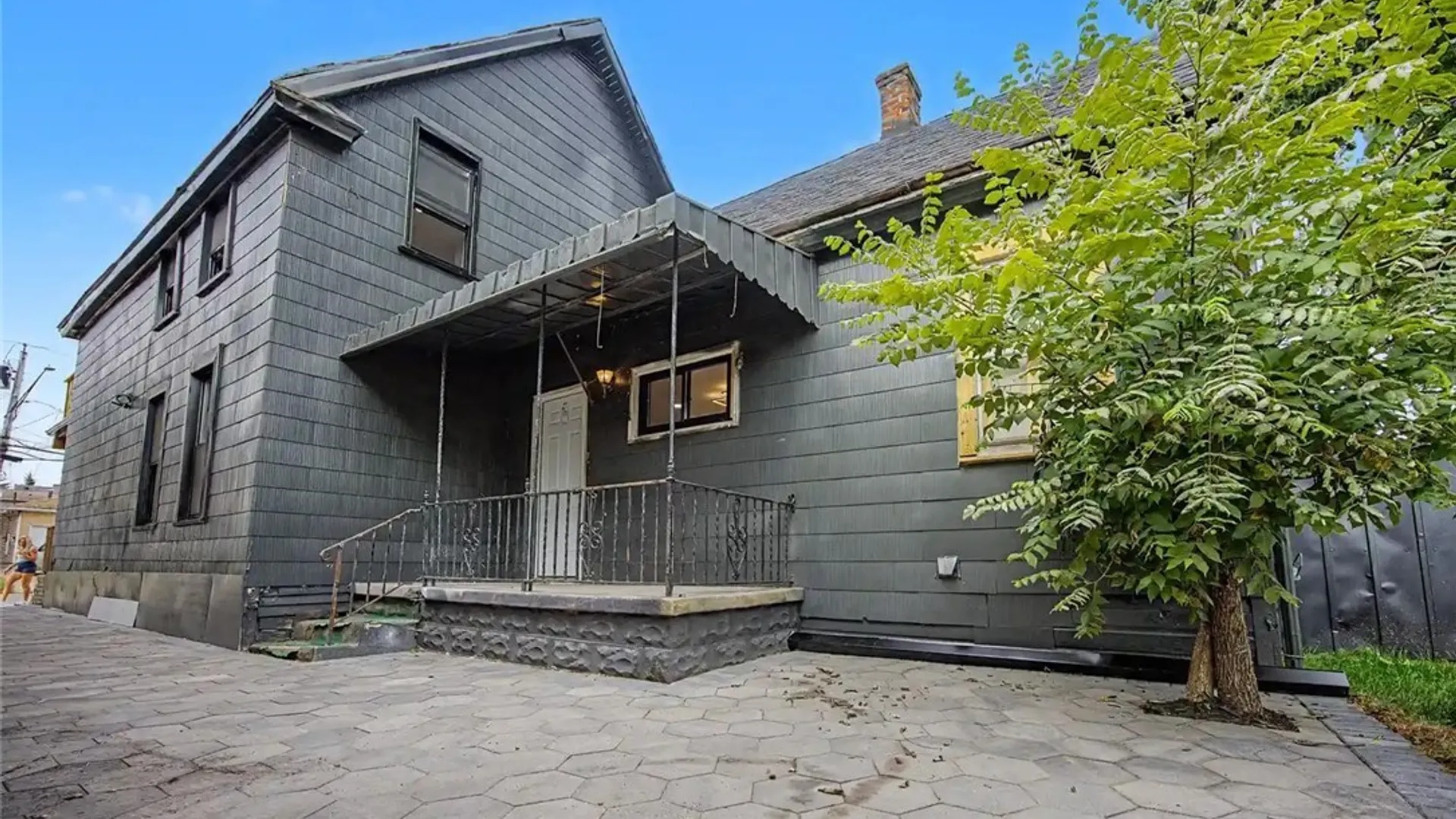 Property at 192 Kirby Avenue, Lackawanna, NY 14218 4