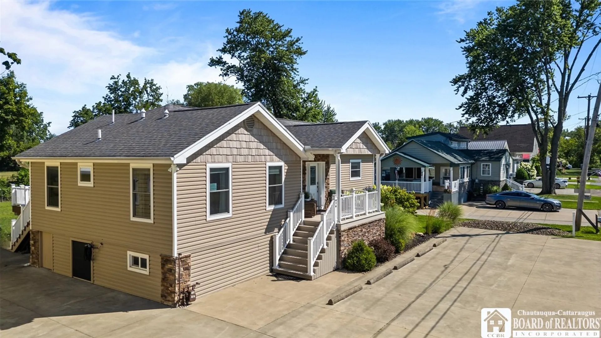 Property at 976 Charles Street, Hanover, NY 14081 15