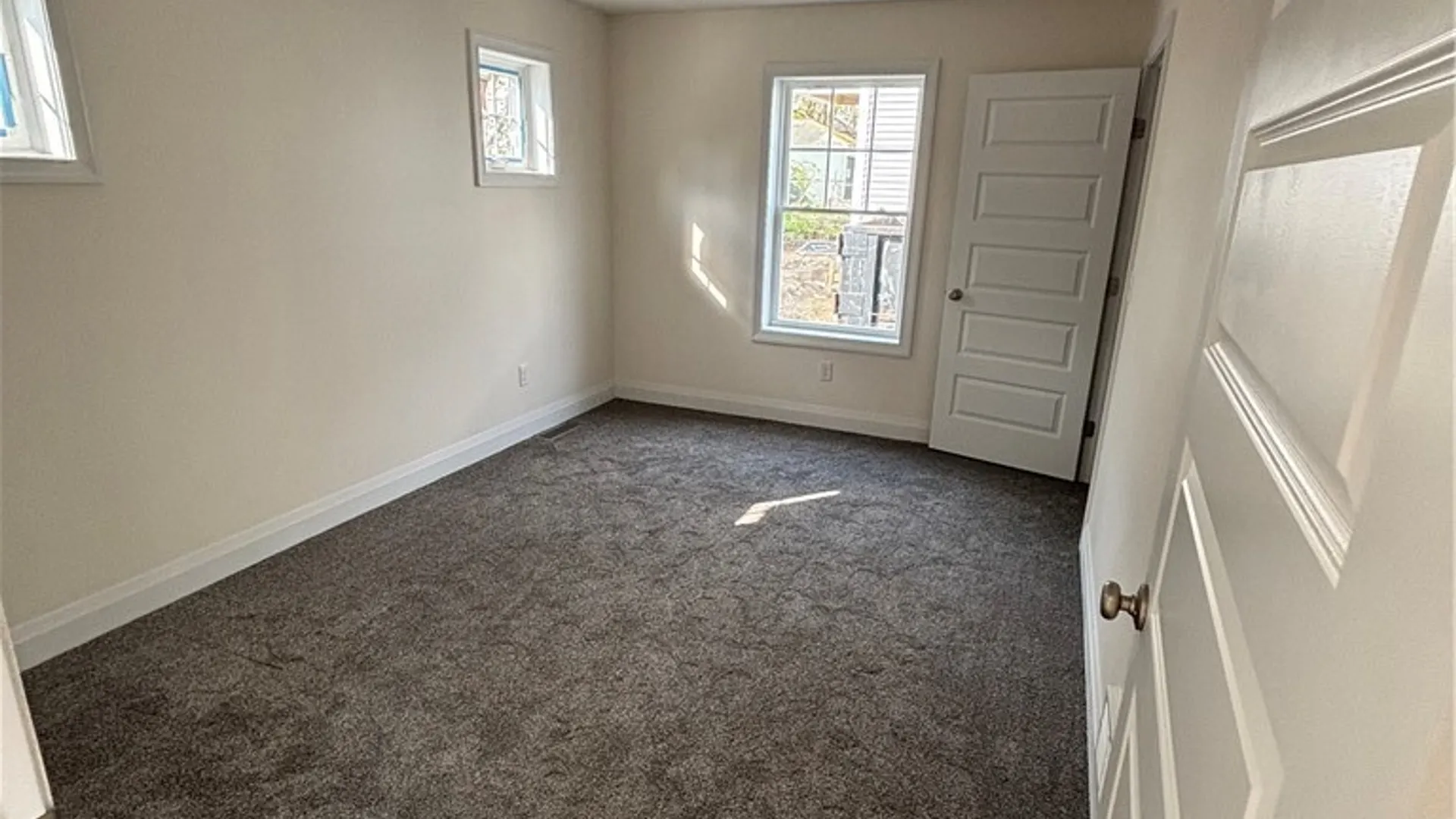 Property at 111 Bryant Avenue, Syracuse, NY 13204 6