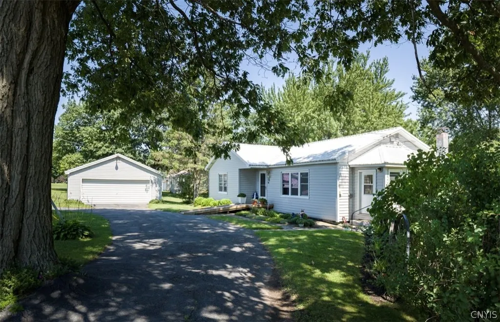 Property at 37093 State Route 3, Wilna, NY 13619