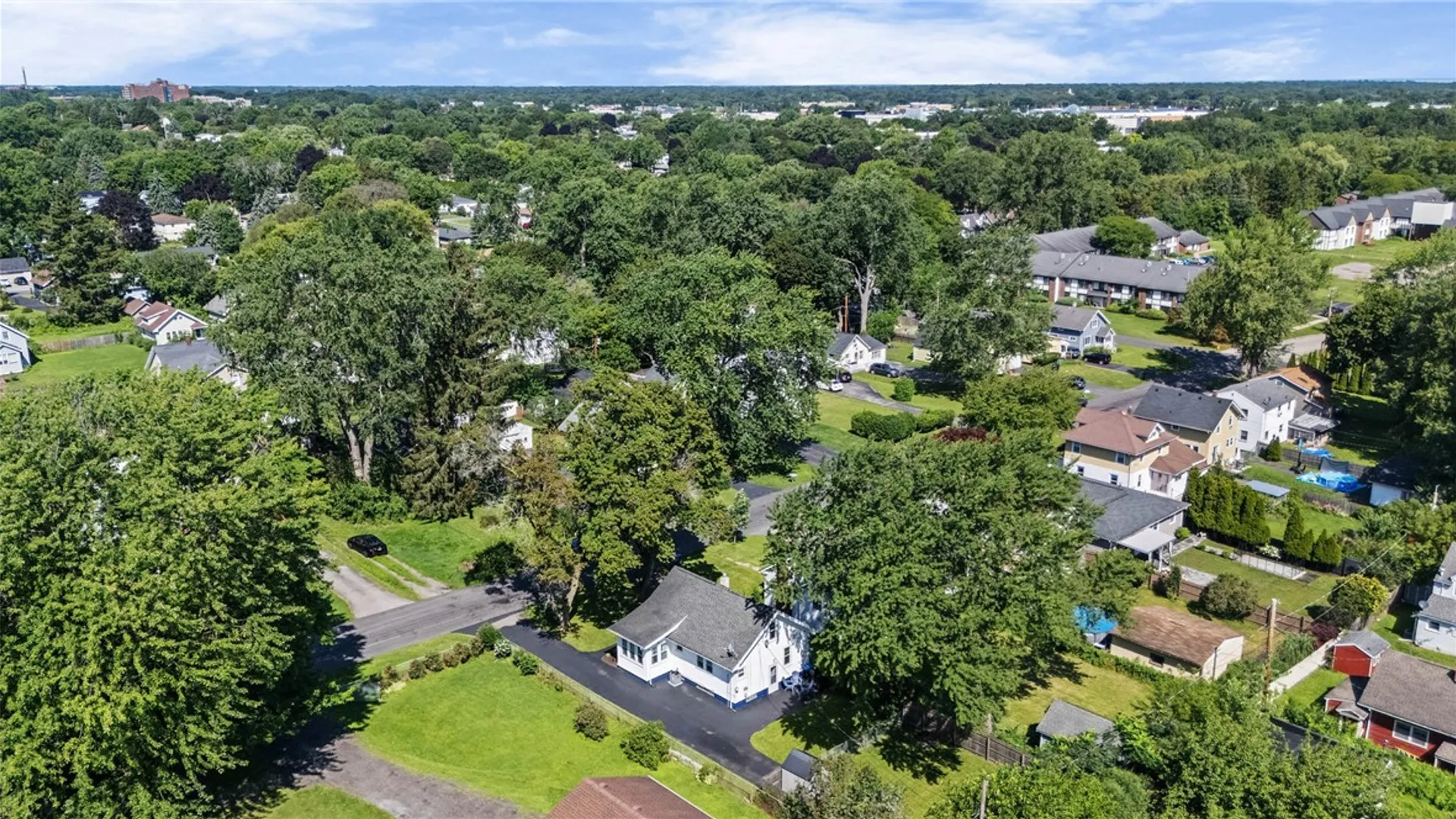 Property at 434 Crossfield Road, Irondequoit, NY 14609 42