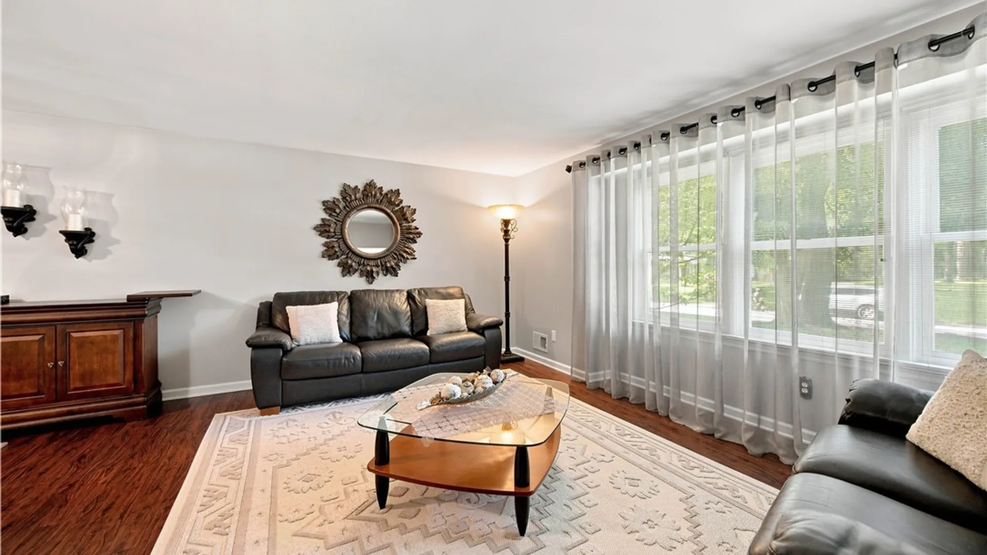 Property at 117 Parkmeadow Drive, Henrietta, NY 14534 6