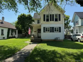 Property at 272 Vandervoort Street, North Tonawanda, NY 14120