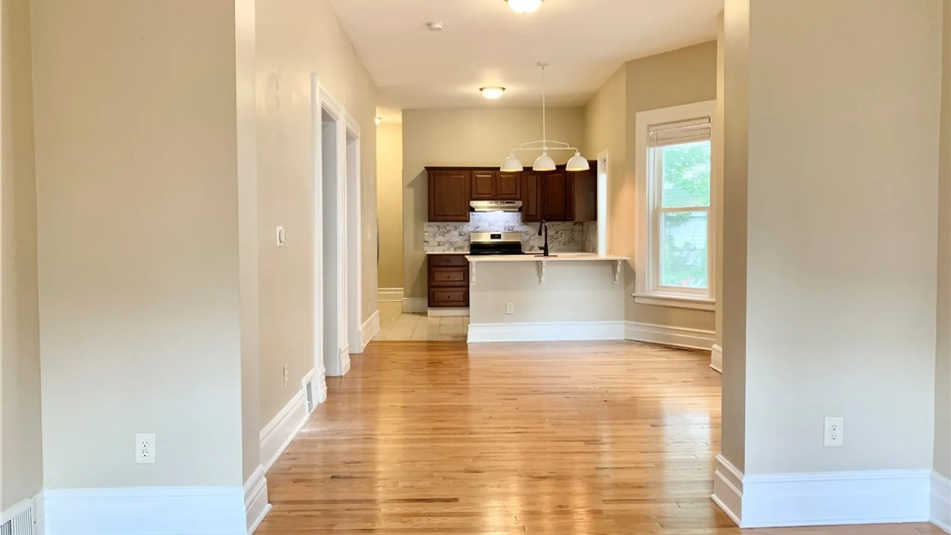 Property at 514 Massachusetts Avenue, Buffalo, NY 14213 5