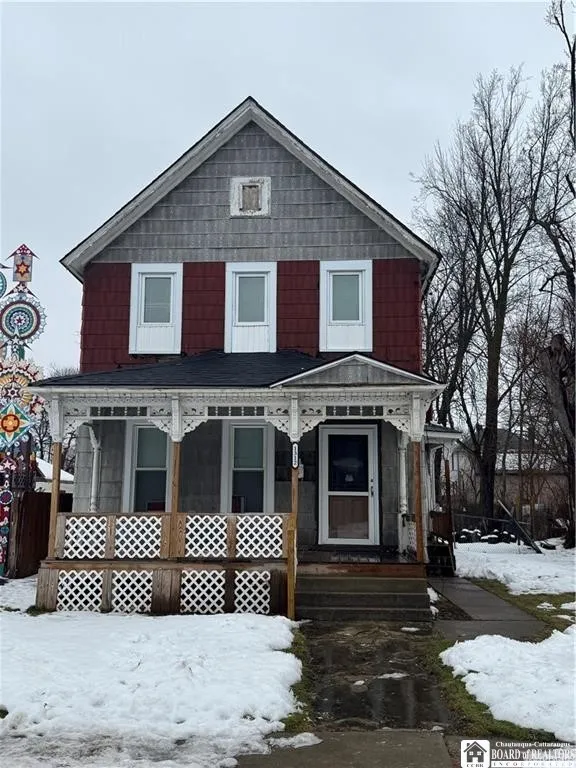 Property at 1312 Ontario Avenue, Niagara Falls, NY 14305