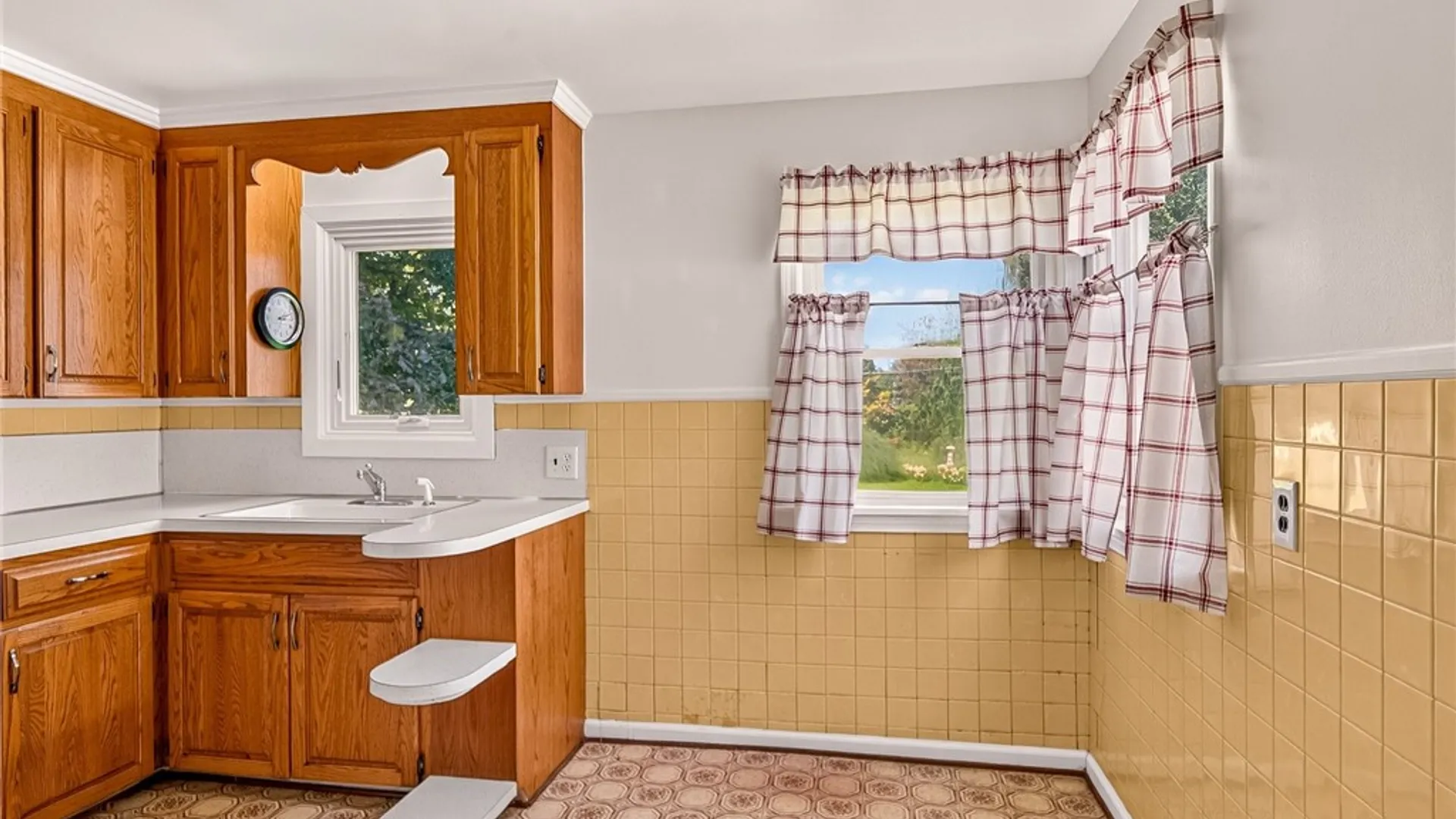 Property at 30 Rumson Road, Greece, NY 14612 11