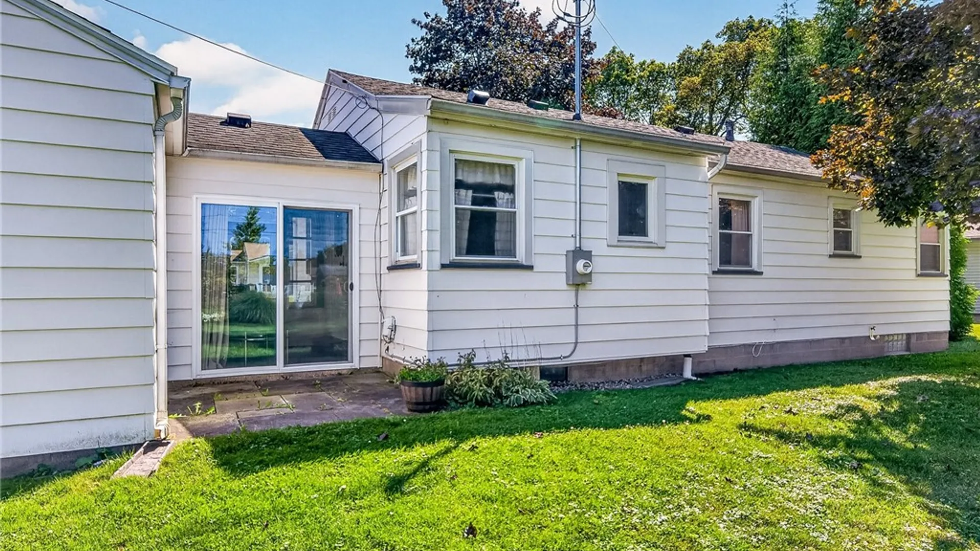 Property at 30 Rumson Road, Greece, NY 14612 30