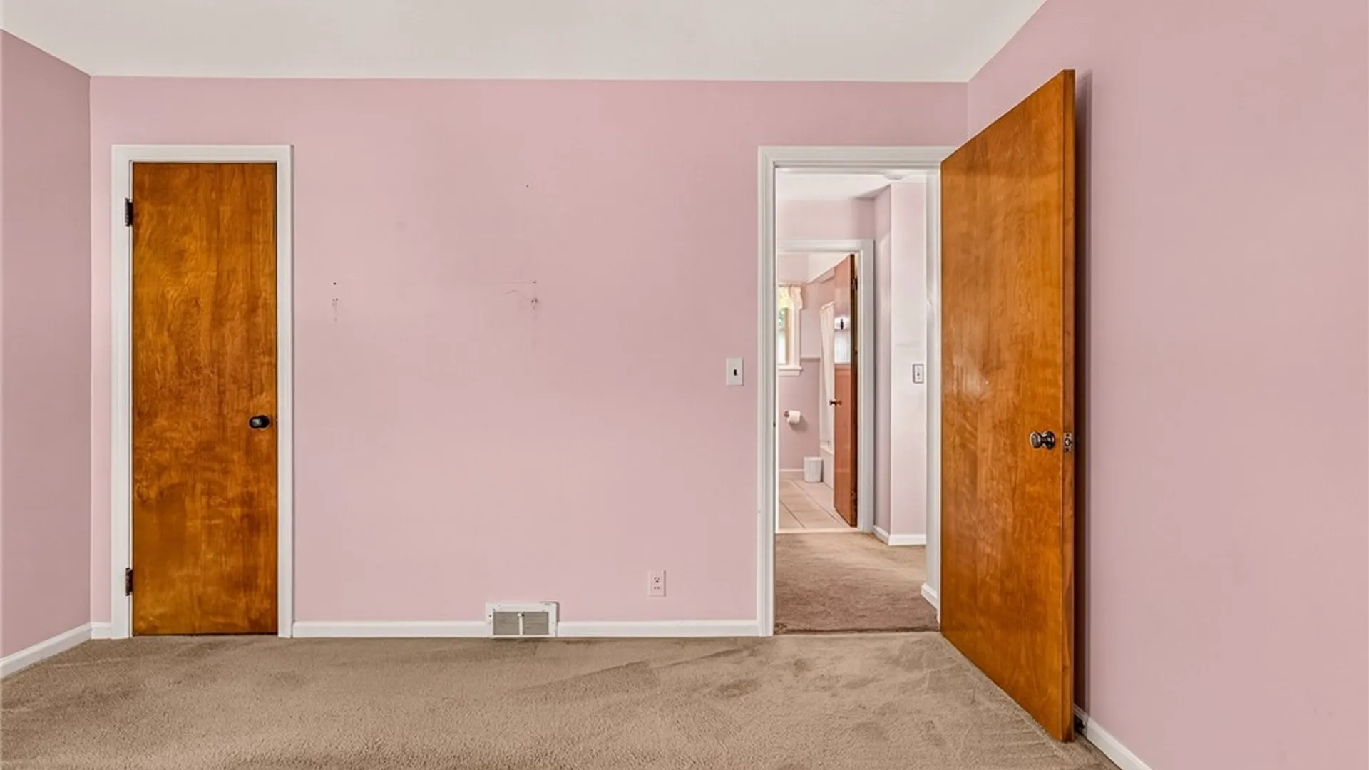 Property at 30 Rumson Road, Greece, NY 14612 17