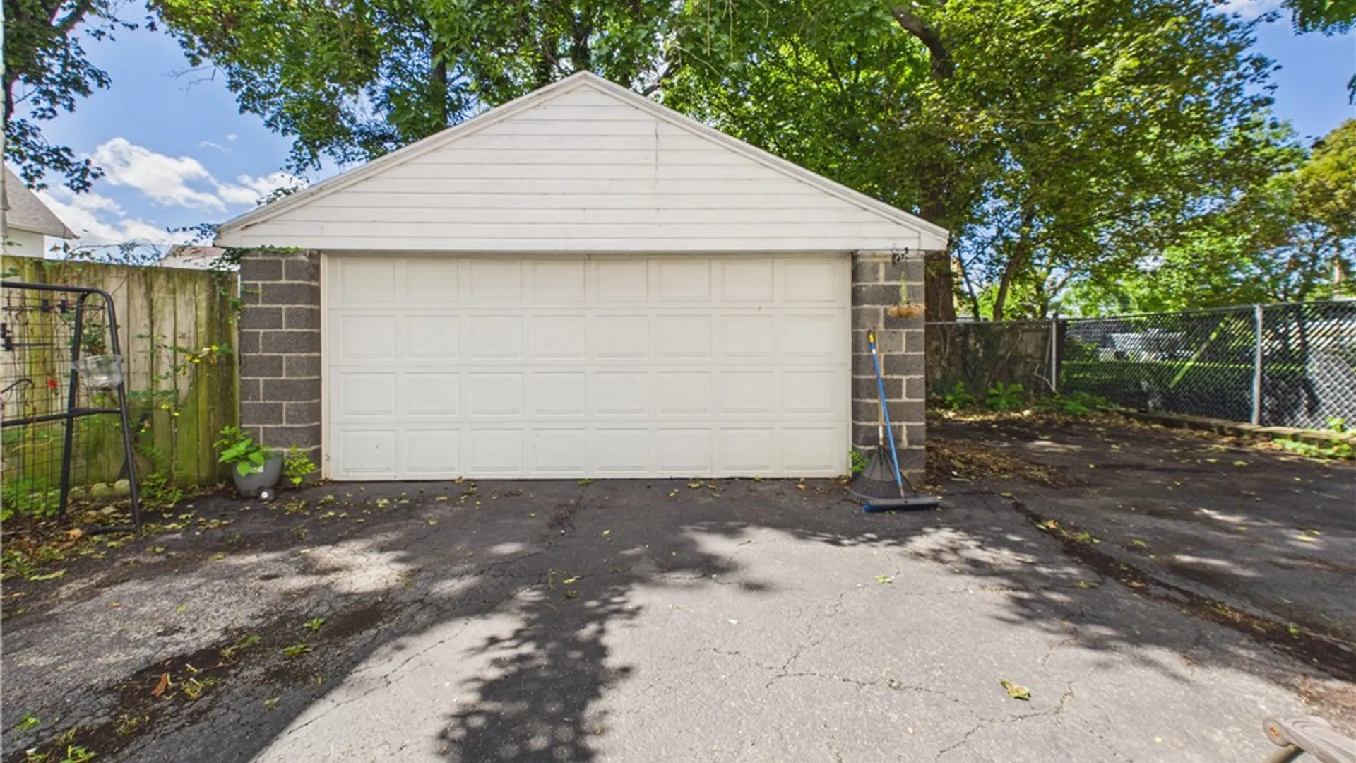 Property at 643-645 Portland Ave, Rochester, NY 14621 45