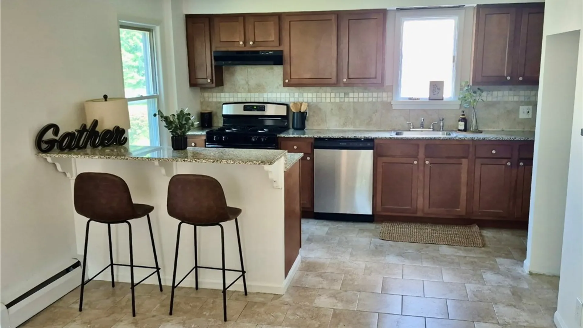 Property at 259 Ridgedale Circle, Greece, NY 14616 3