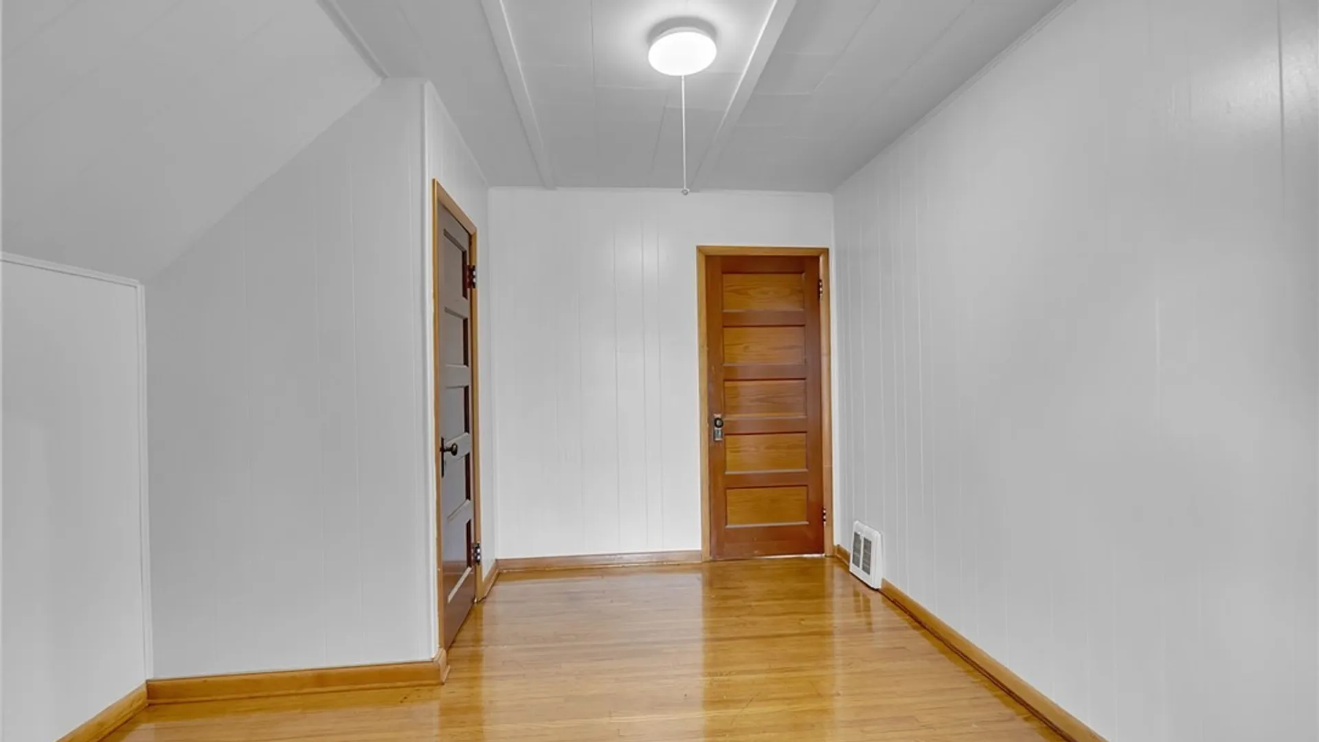 Property at 2719 William Street, Cheektowaga, NY 14227 32