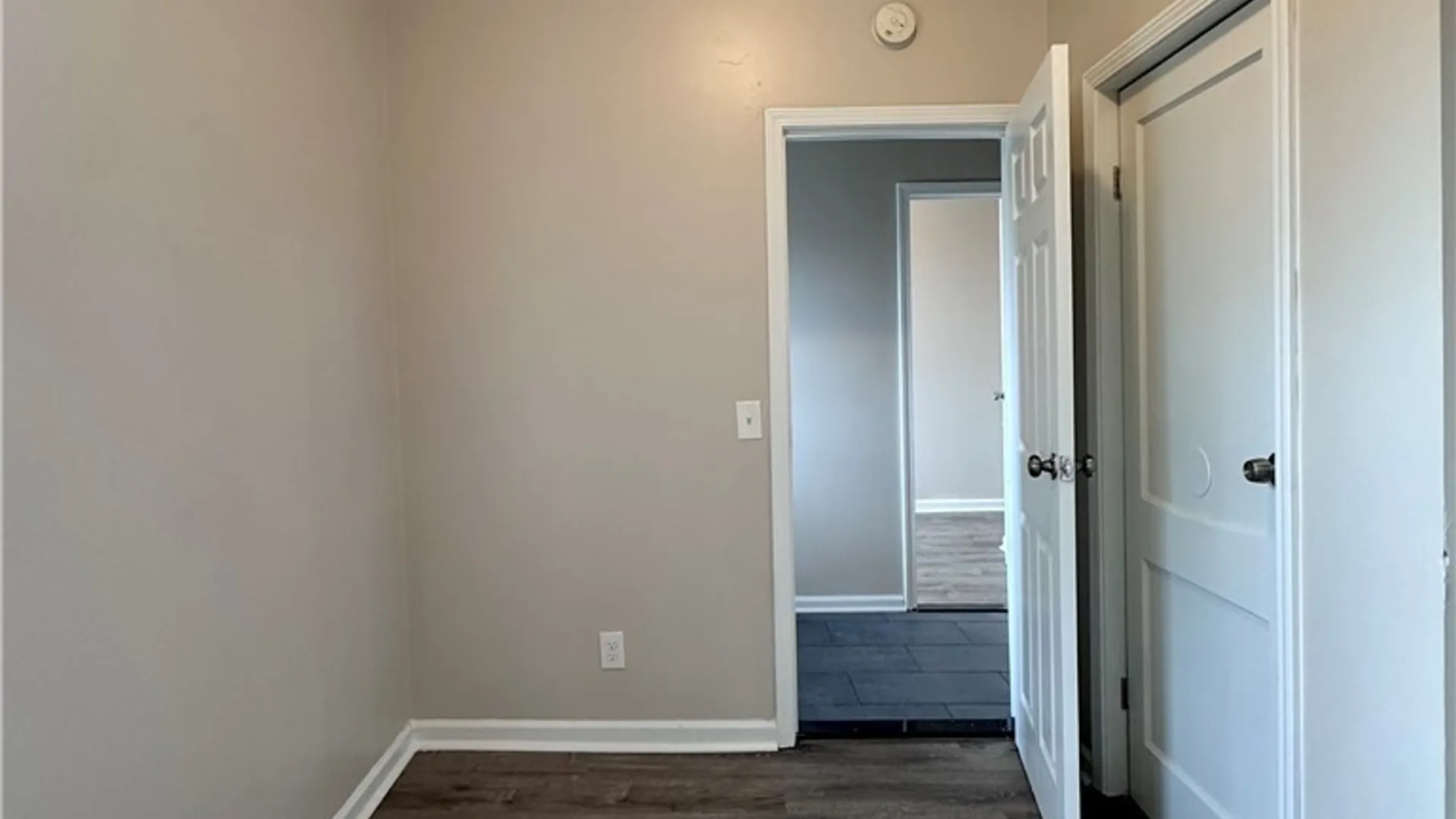 Property at 310 Hampshire Street, Buffalo, NY 14213 14