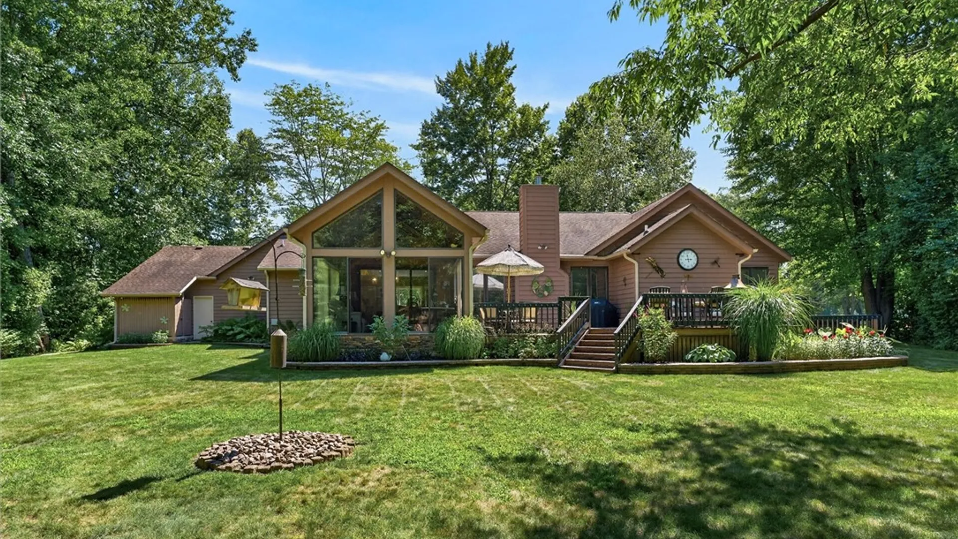 Property at 141 Dean Road, Parma, NY 14559 6