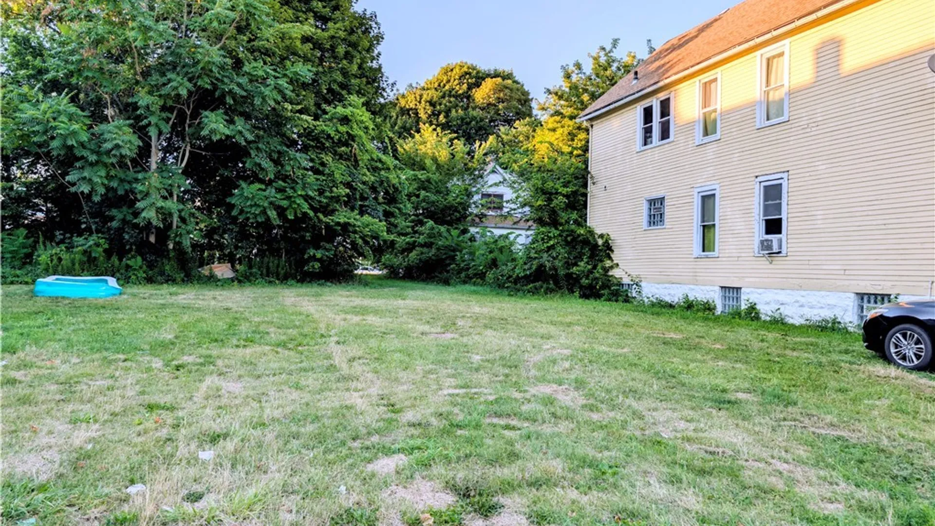 Property at 50 Girard Place, Buffalo, NY 14211 3