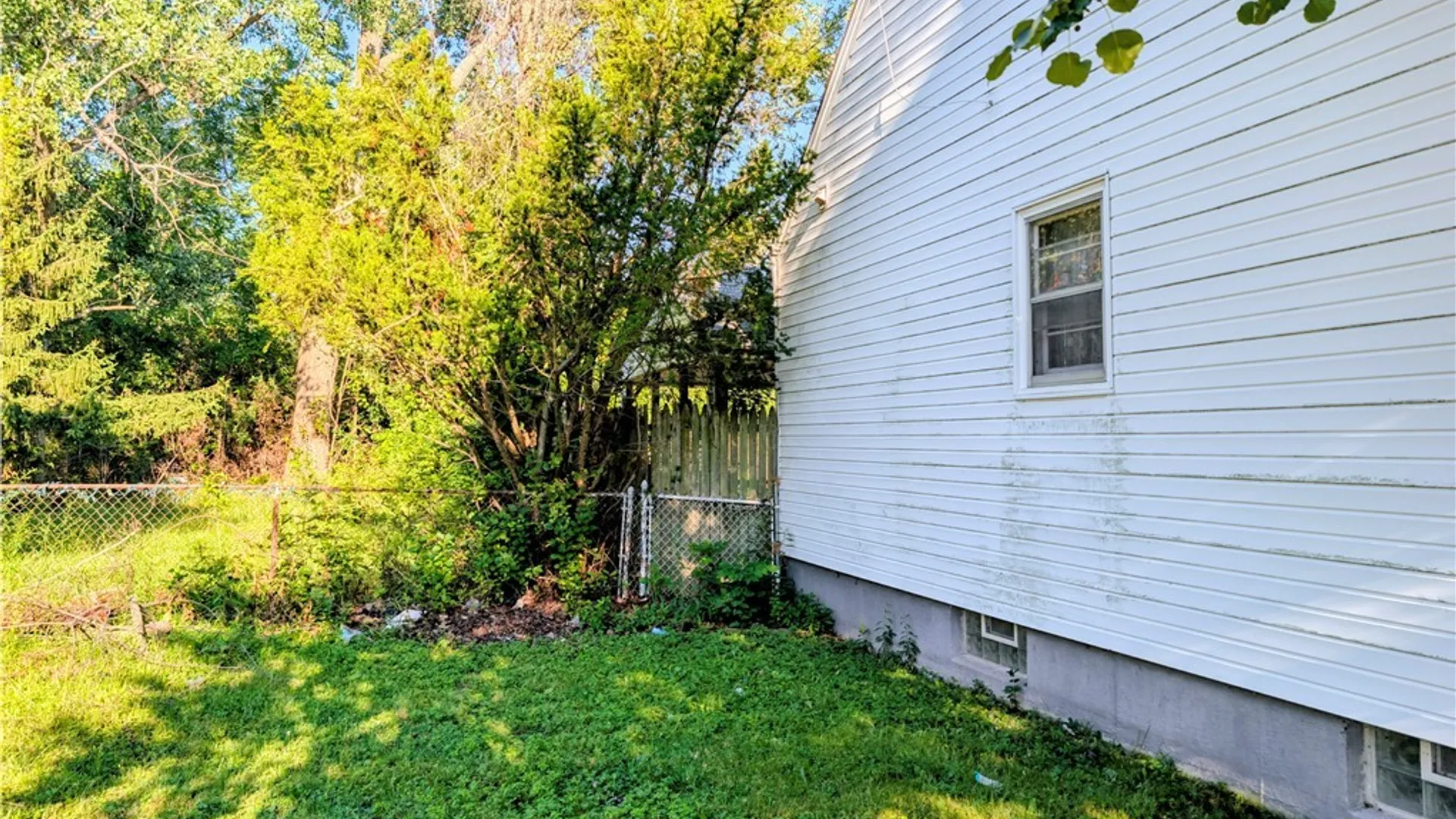 Property at 45 Wex Avenue, Buffalo, NY 14211 3