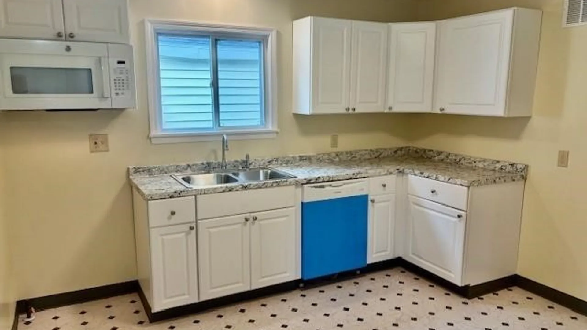 Property at 125-129 Hawley Street, Buffalo, NY 14213 20