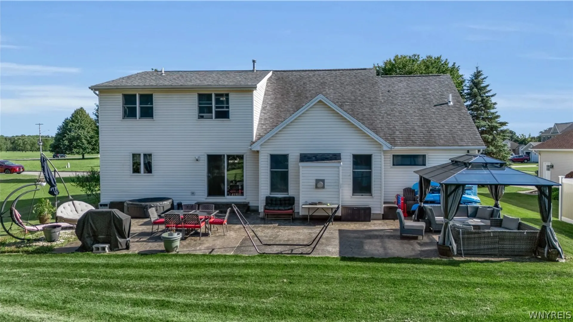 Property at 20 Bonner Drive, Lockport City, NY 14094 5