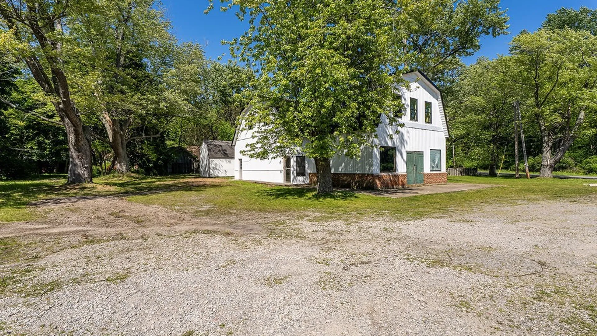 Property at 8261 Lake Shore Road, Evans, NY 14006 4