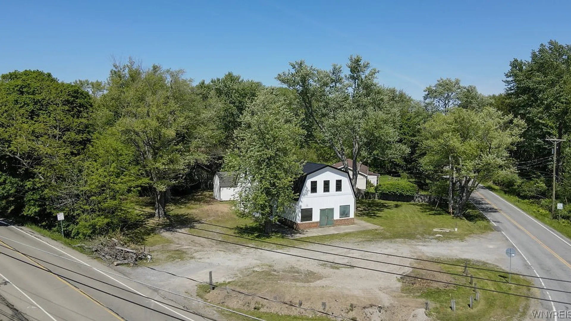 Property at 8261 Lake Shore Road, Evans, NY 14006 17