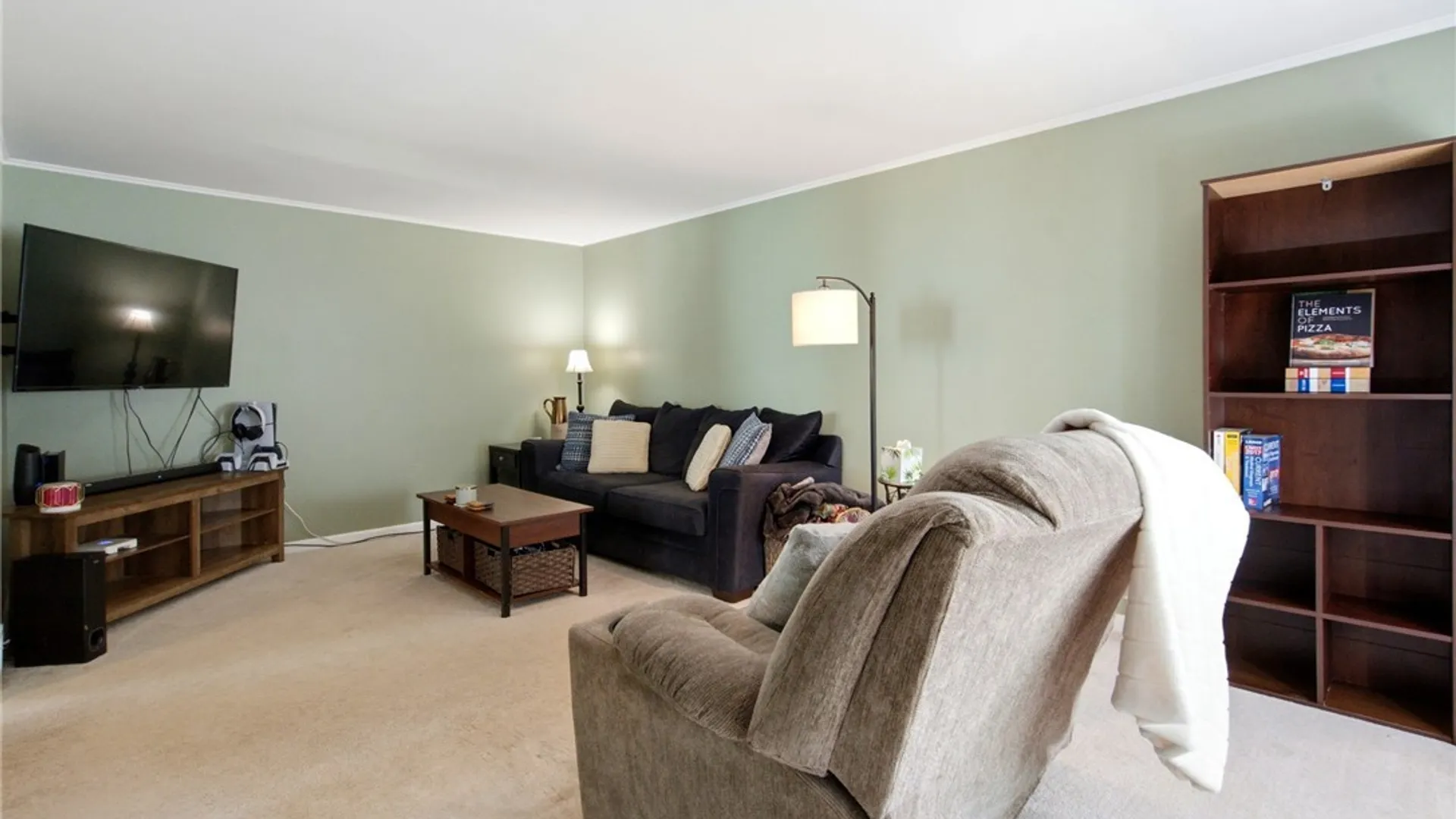 Property at 109 Kamper Avenue, Buffalo, NY 14210 3