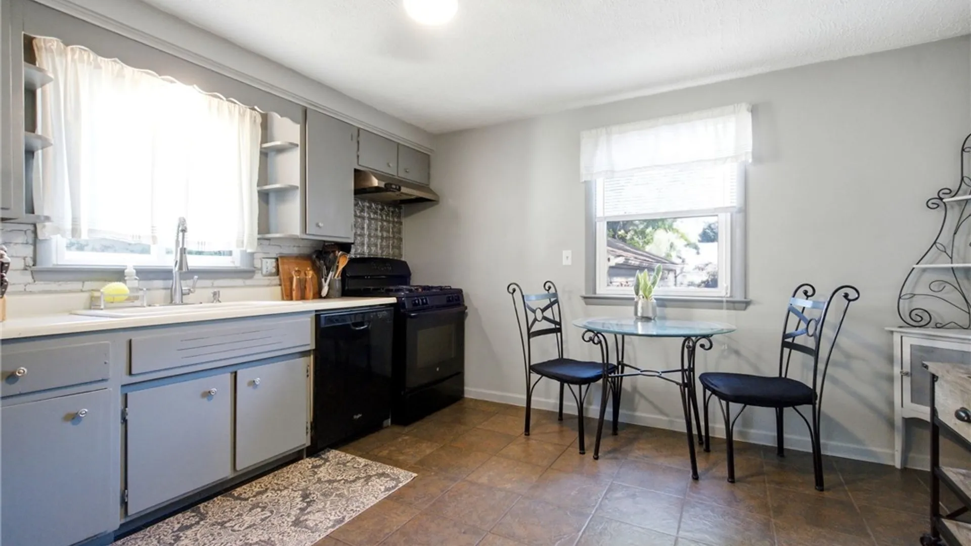 Property at 109 Kamper Avenue, Buffalo, NY 14210 12