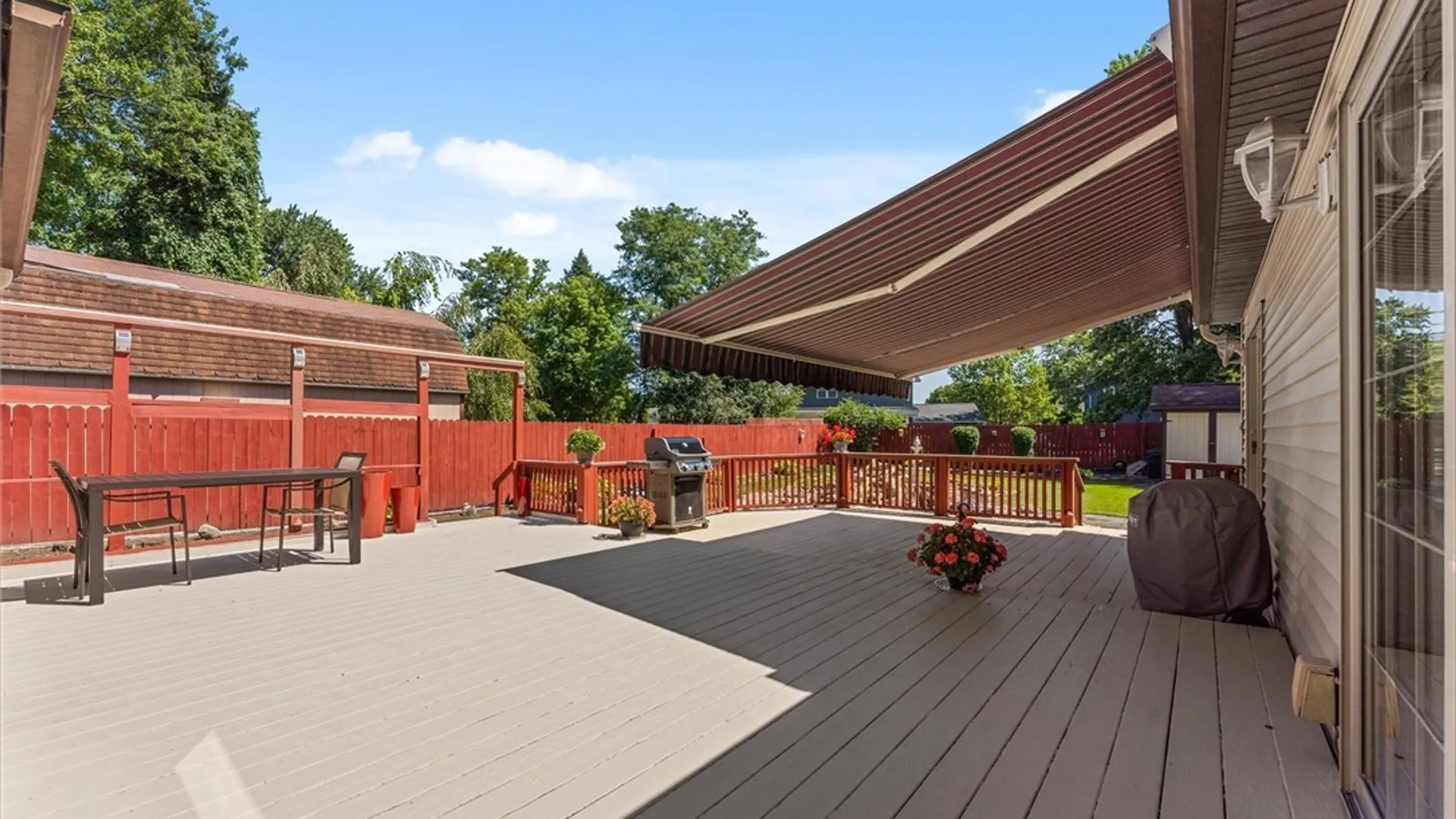 Property at 6894 Larkin Street, Salina, NY 13088 36